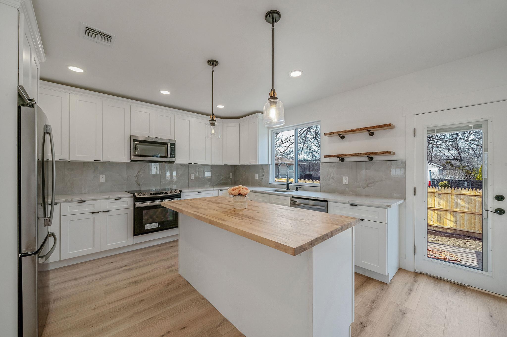 Single Family Hawkins  Suffolk County, NY 11763, MLS-837738-9