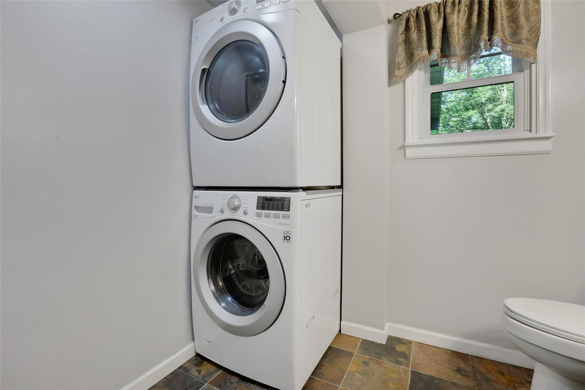 Single Family Brown Station  Ulster County, NY 12461, MLS-837742-15