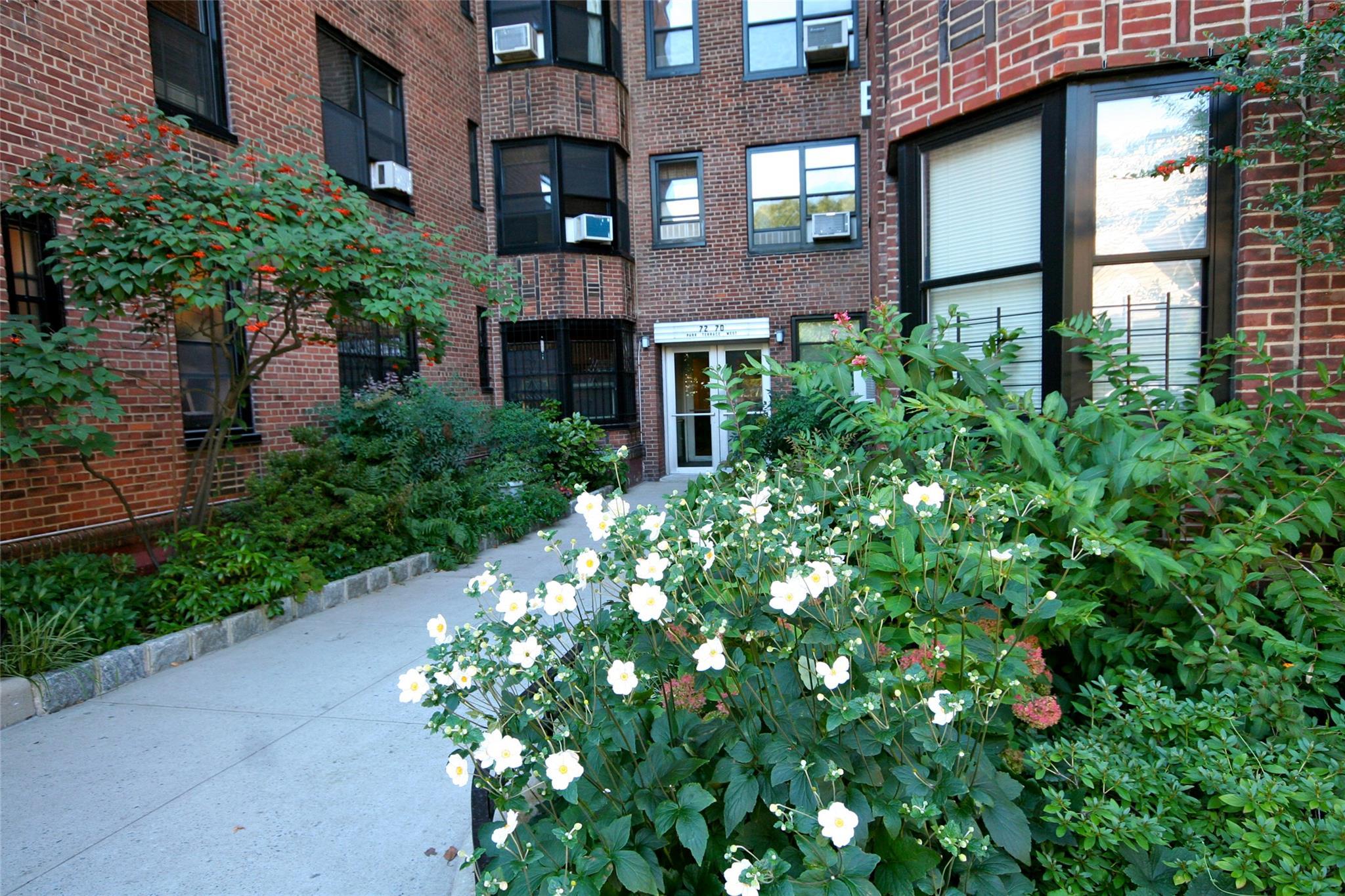 Coop Park Terrace West  Manhattan, NY 10034, MLS-837743-19
