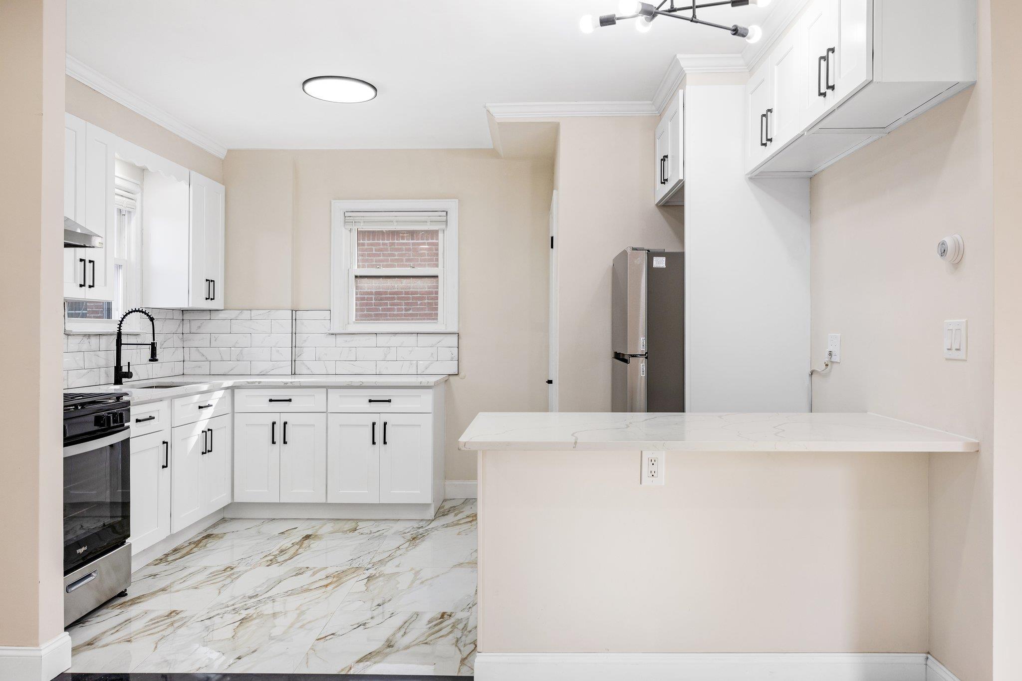 Single Family 145th  Queens, NY 11357, MLS-837753-10