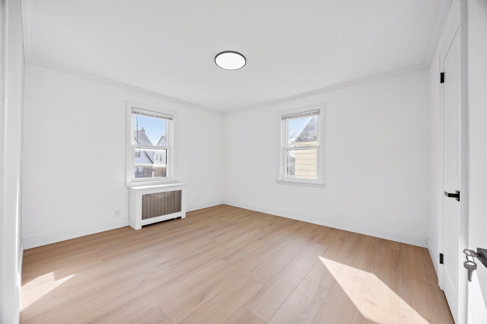 Single Family 145th  Queens, NY 11357, MLS-837753-16