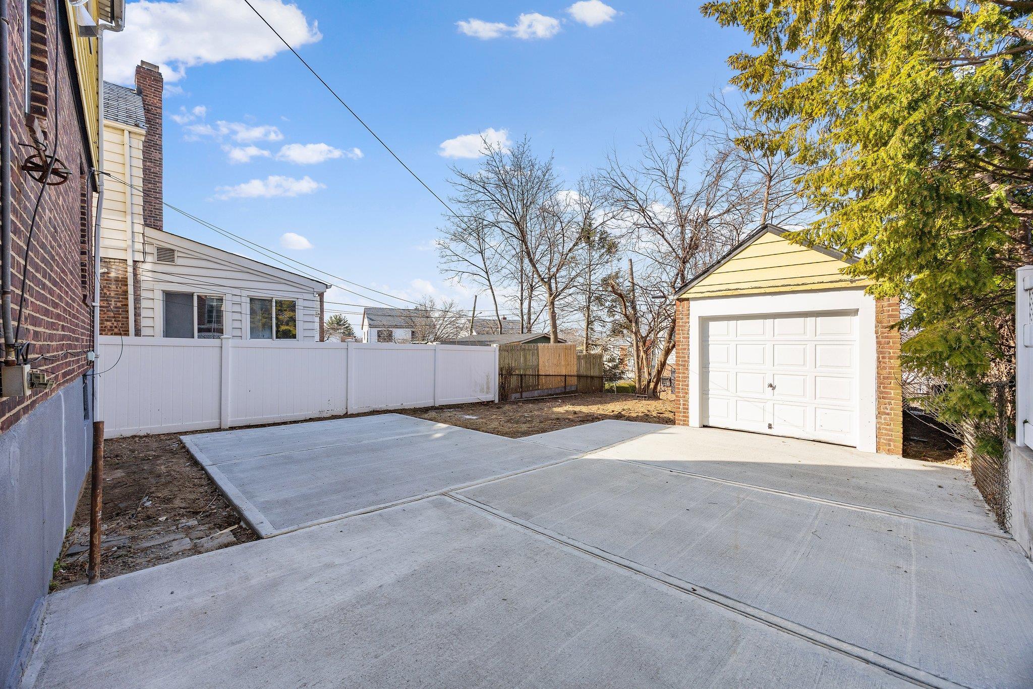 Single Family 145th  Queens, NY 11357, MLS-837753-23