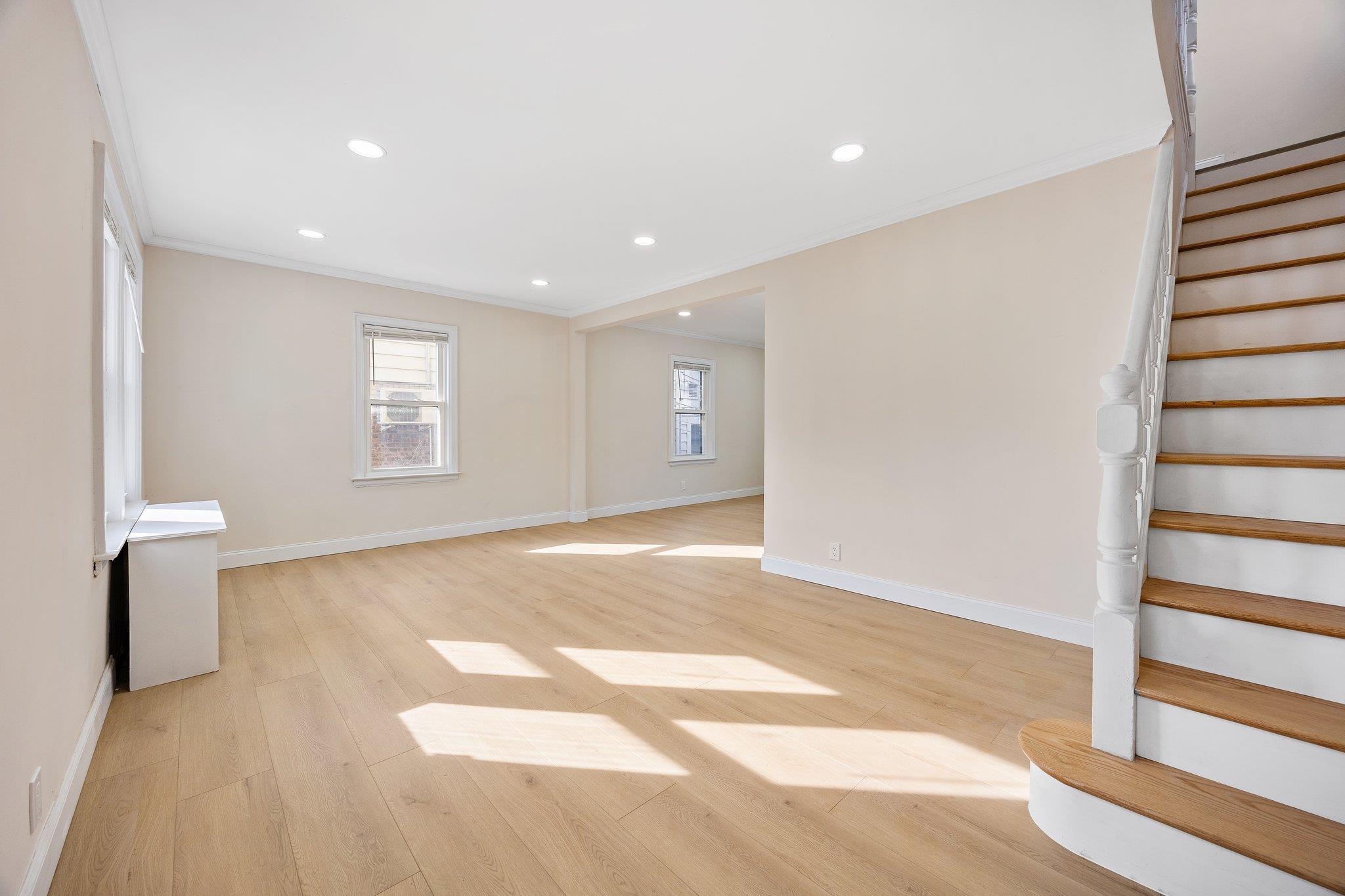 Single Family 145th  Queens, NY 11357, MLS-837753-3