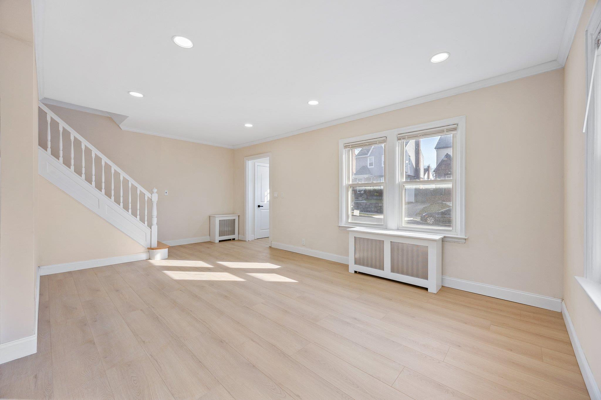 Single Family 145th  Queens, NY 11357, MLS-837753-5