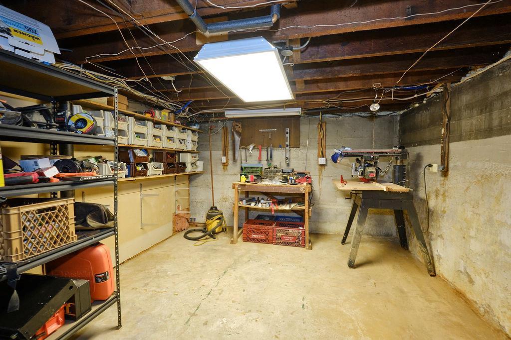 Single Family Rose Ave  Nassau County, NY 11021, MLS-837754-23