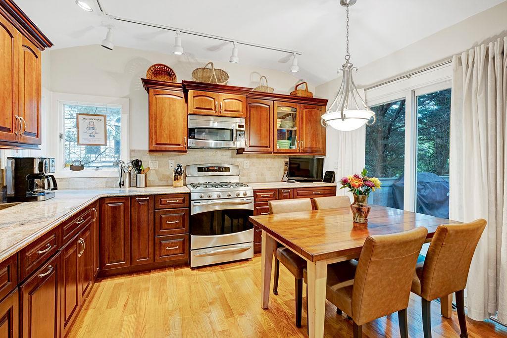 Single Family Rose Ave  Nassau County, NY 11021, MLS-837754-7