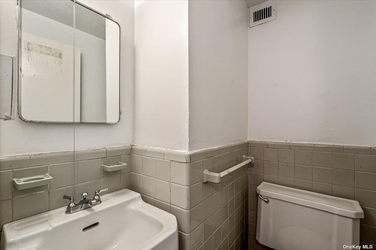 Coop Fordham Hill Ova  Bronx, NY 10468, MLS-837771-17