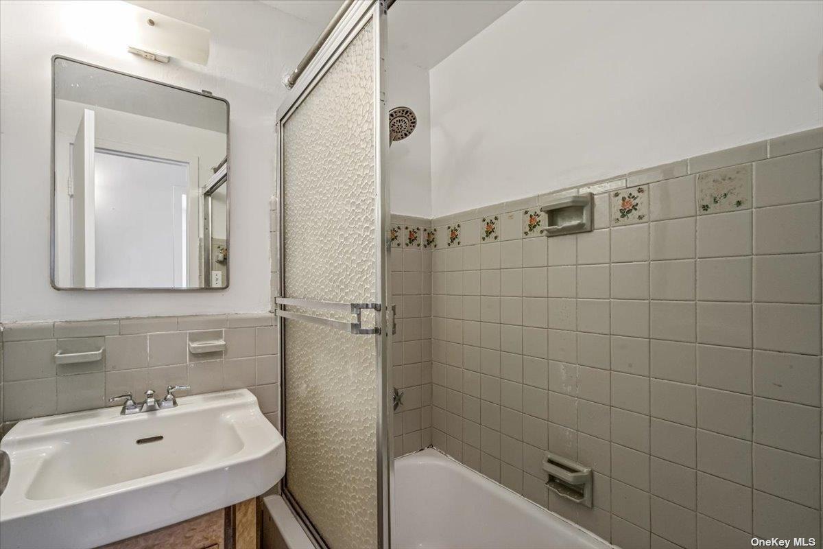 Coop Fordham Hill Ova  Bronx, NY 10468, MLS-837771-18