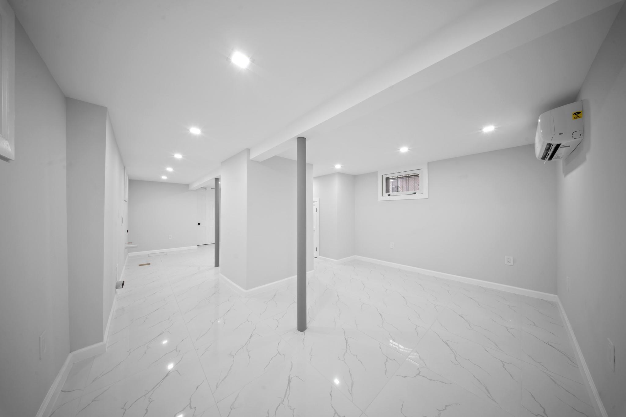 Single Family Grayson  Queens, NY 11413, MLS-837803-12