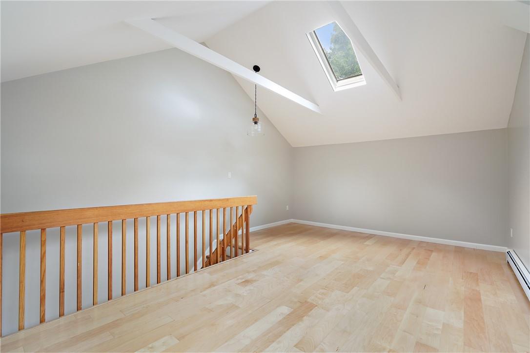 Single Family Round Hill  Westchester County, NY 10522, MLS-837809-10