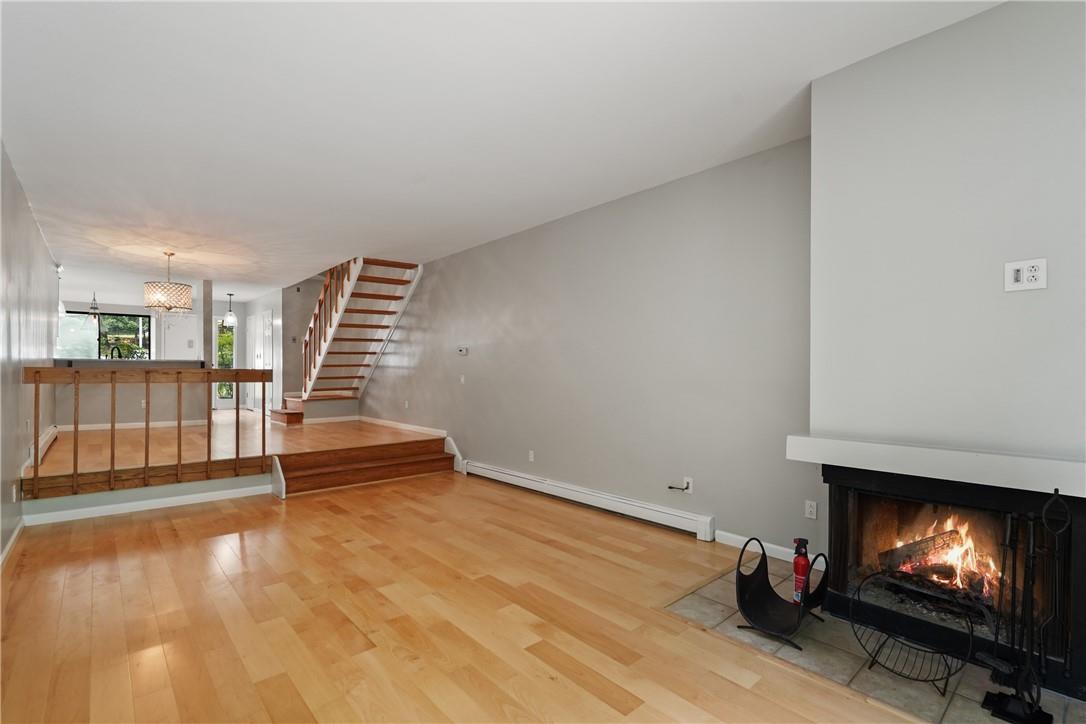 Single Family Round Hill  Westchester County, NY 10522, MLS-837809-12