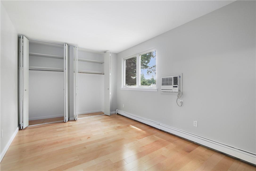 Single Family Round Hill  Westchester County, NY 10522, MLS-837809-8