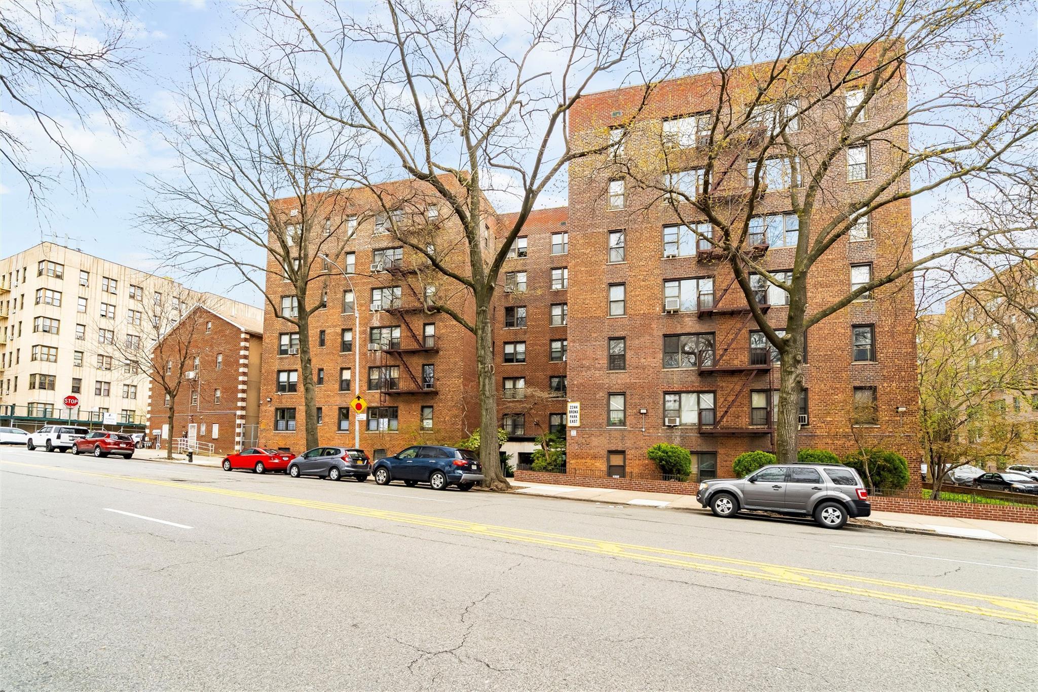 Coop Bronx  Bronx, NY 10467, MLS-837834-2