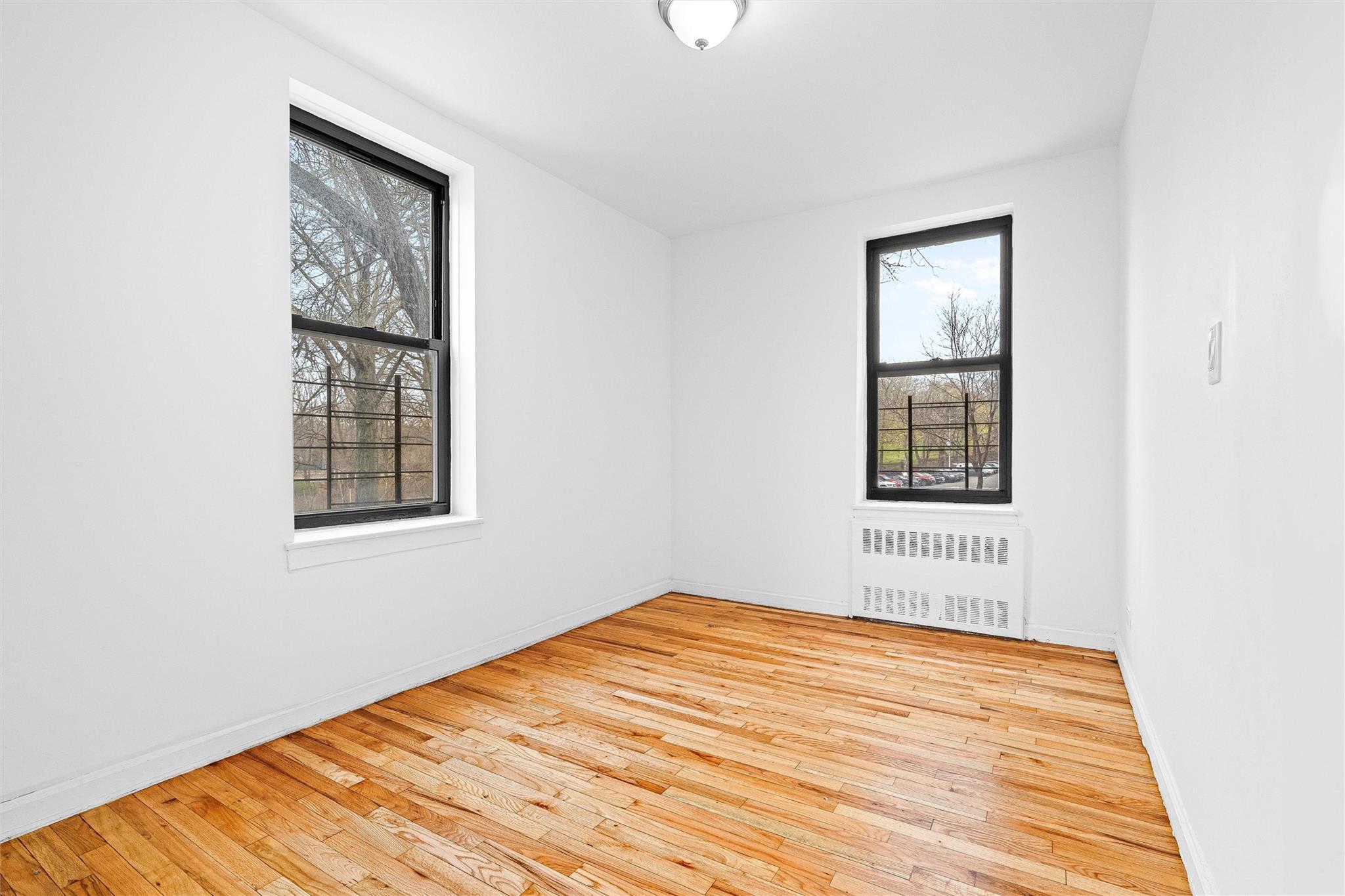 Coop Bronx  Bronx, NY 10467, MLS-837834-27