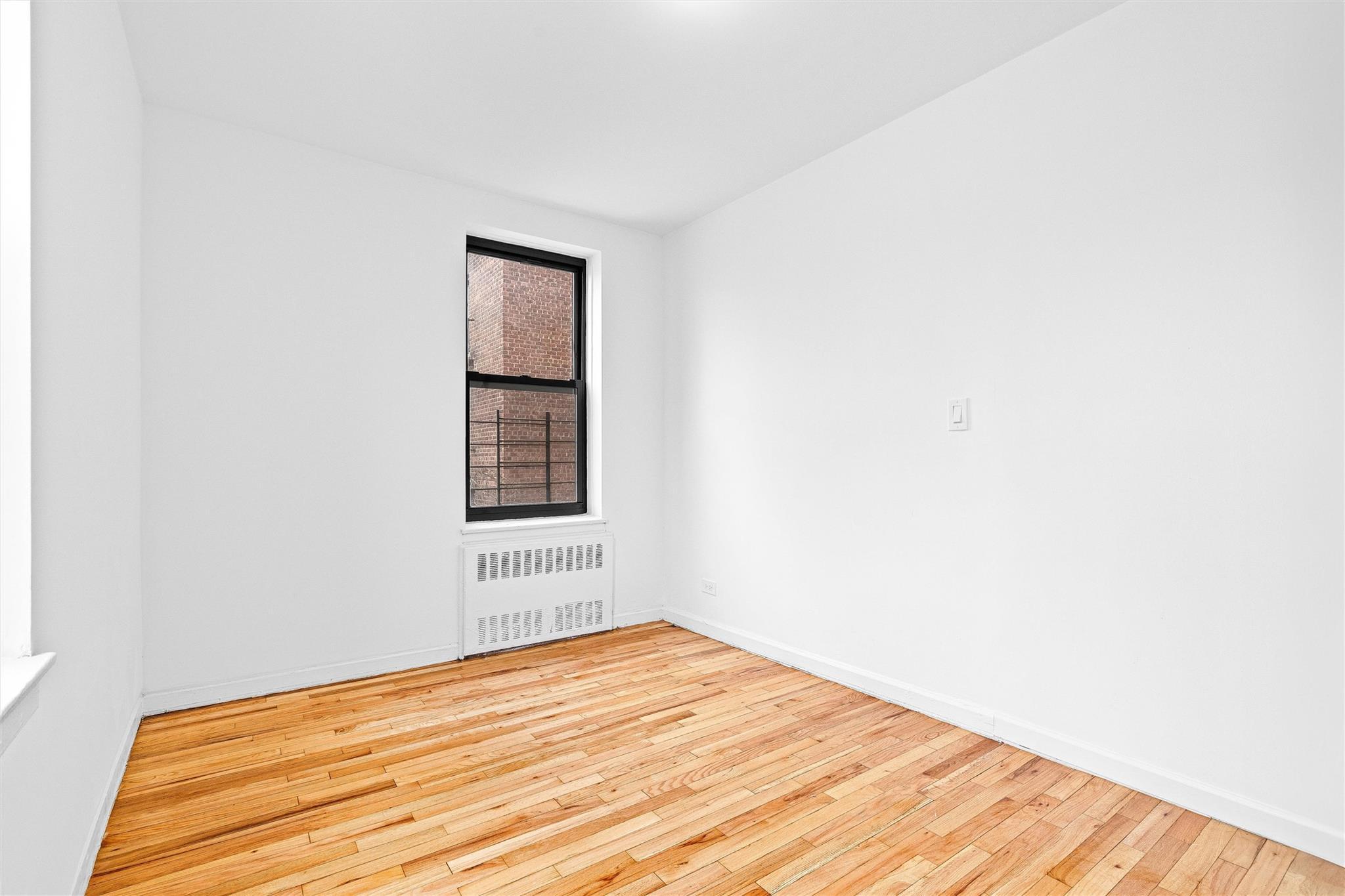 Coop Bronx  Bronx, NY 10467, MLS-837834-28