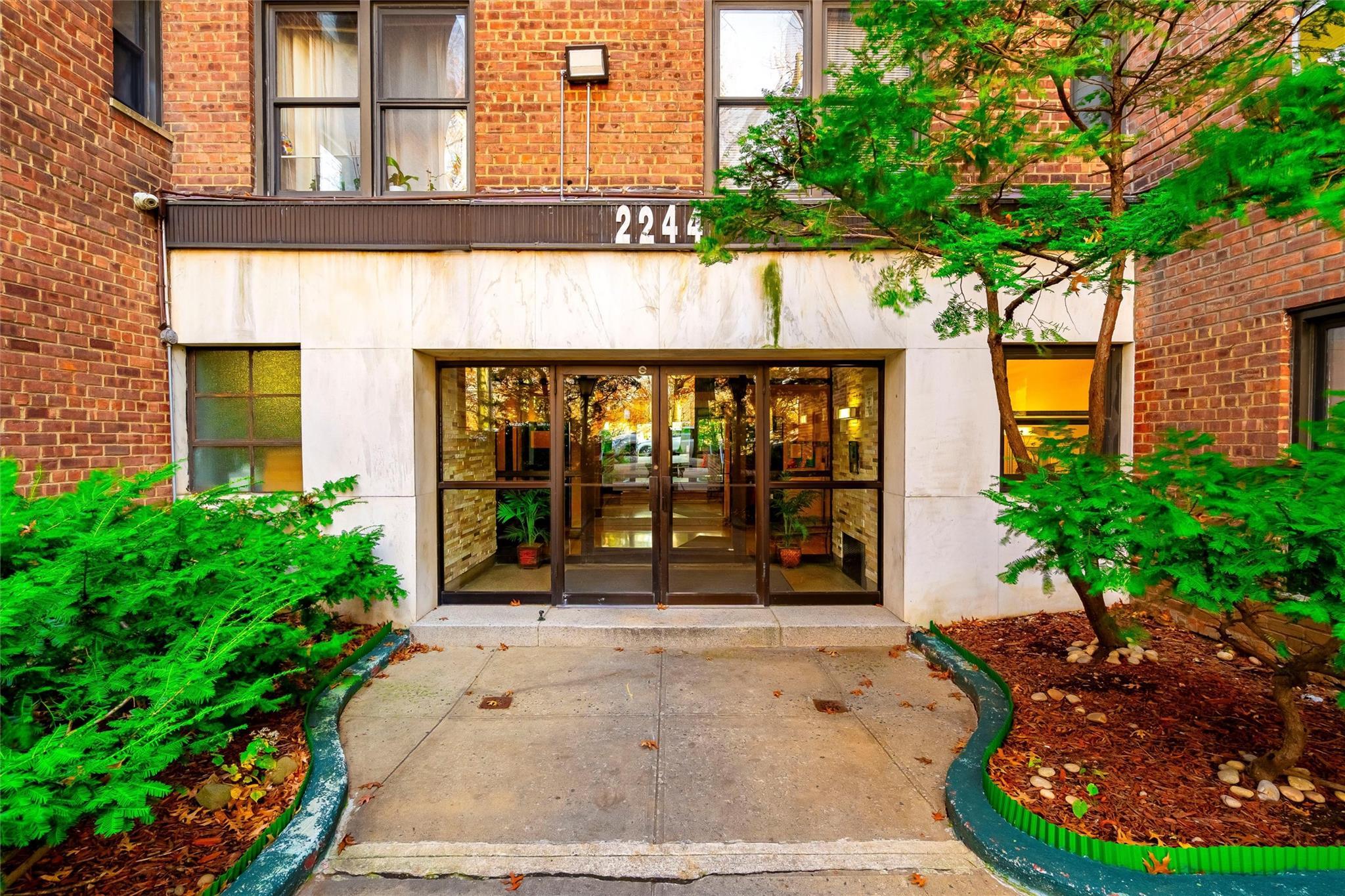 Coop Bronx  Bronx, NY 10467, MLS-837834-34