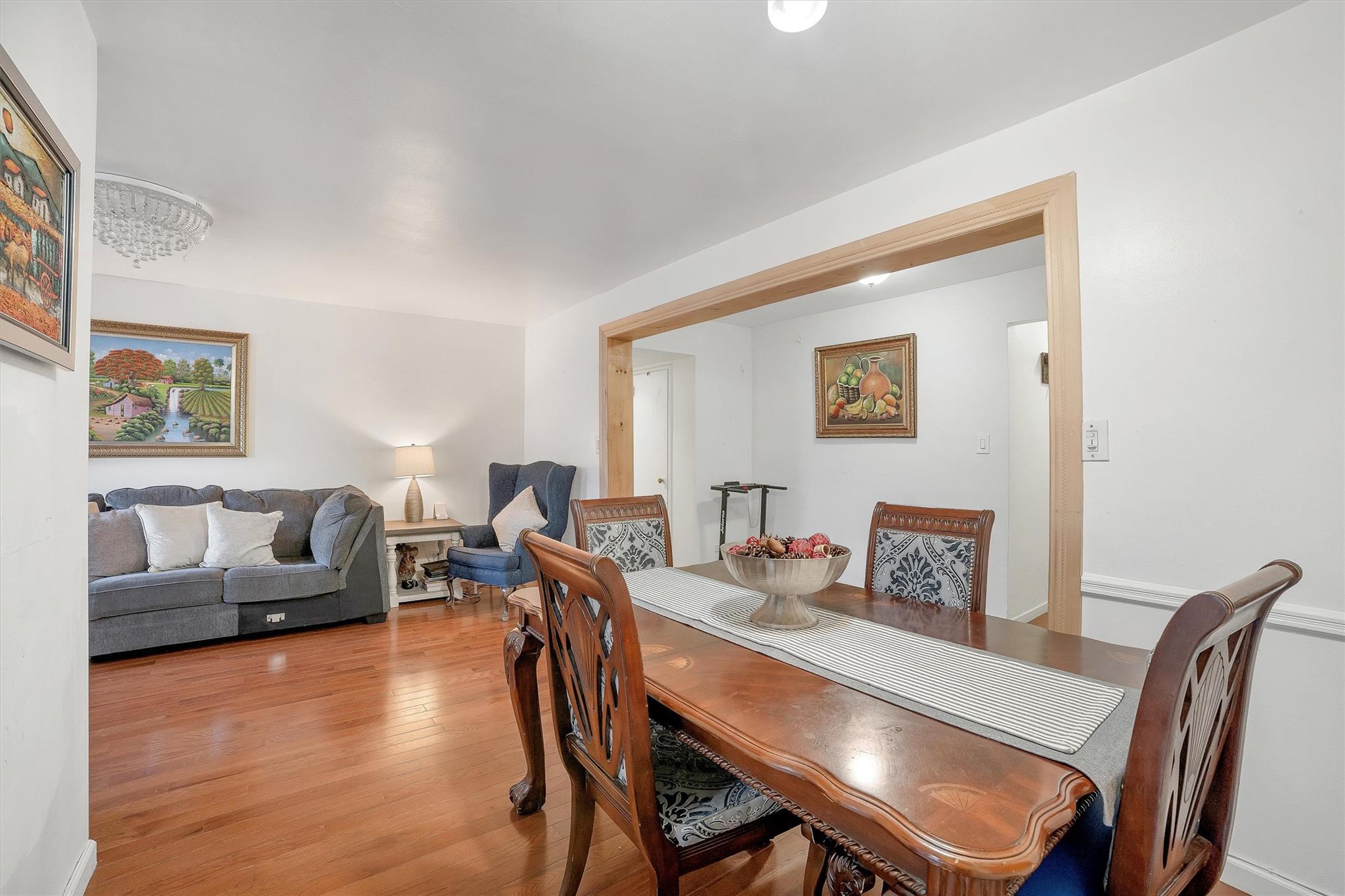 Coop Olinville  Bronx, NY 10467, MLS-837837-11