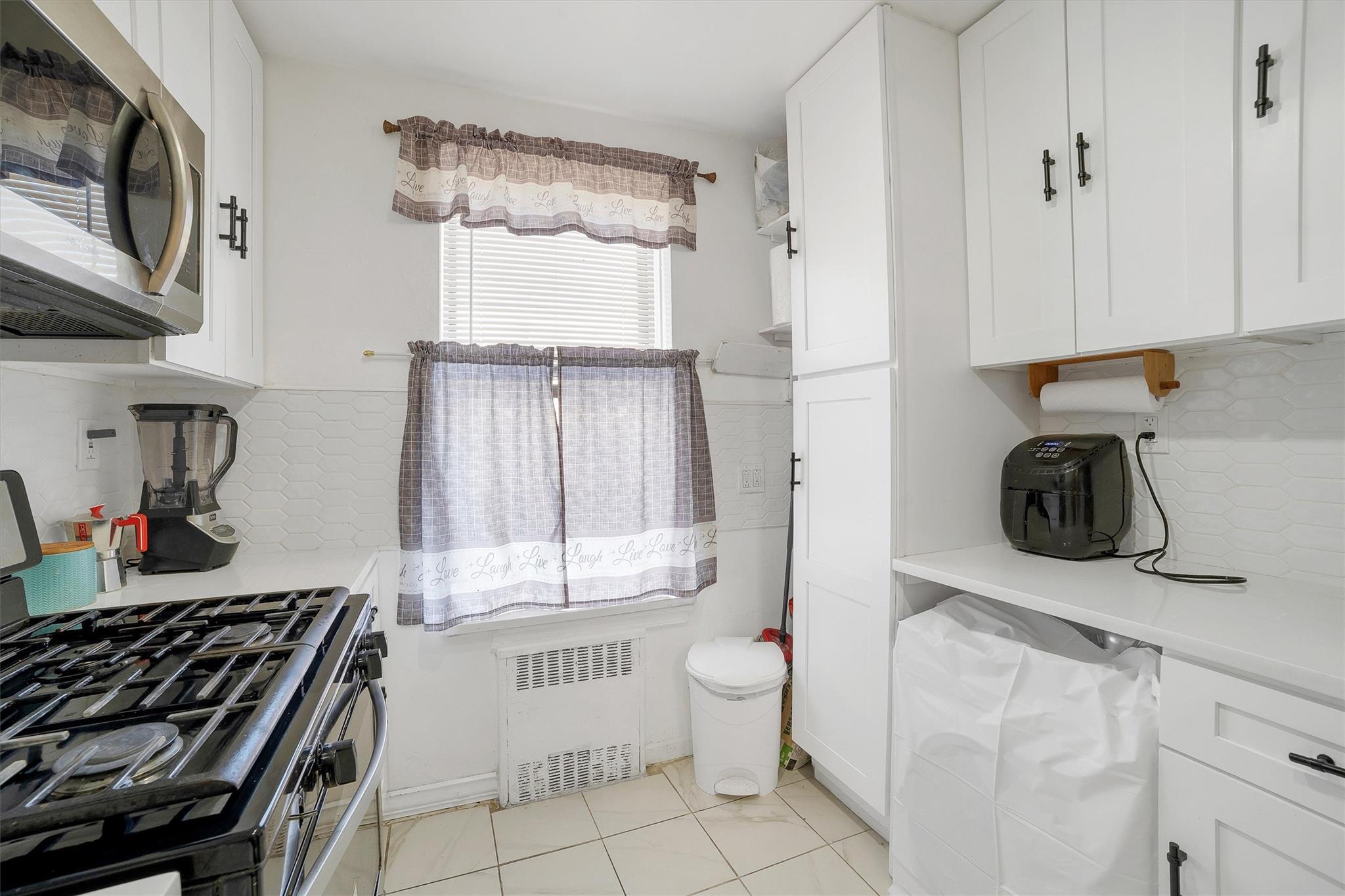 Coop Olinville  Bronx, NY 10467, MLS-837837-14