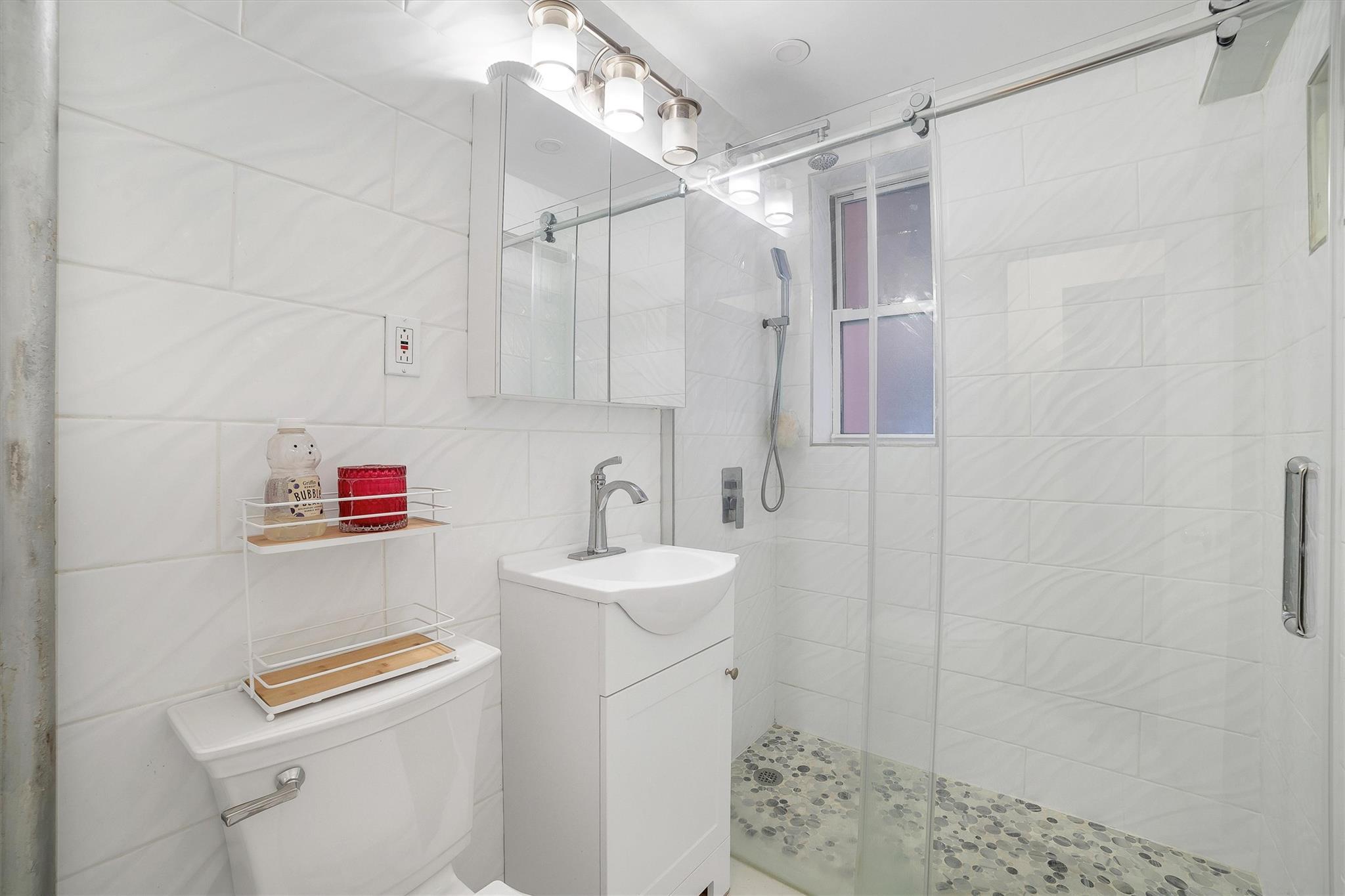 Coop Olinville  Bronx, NY 10467, MLS-837837-17