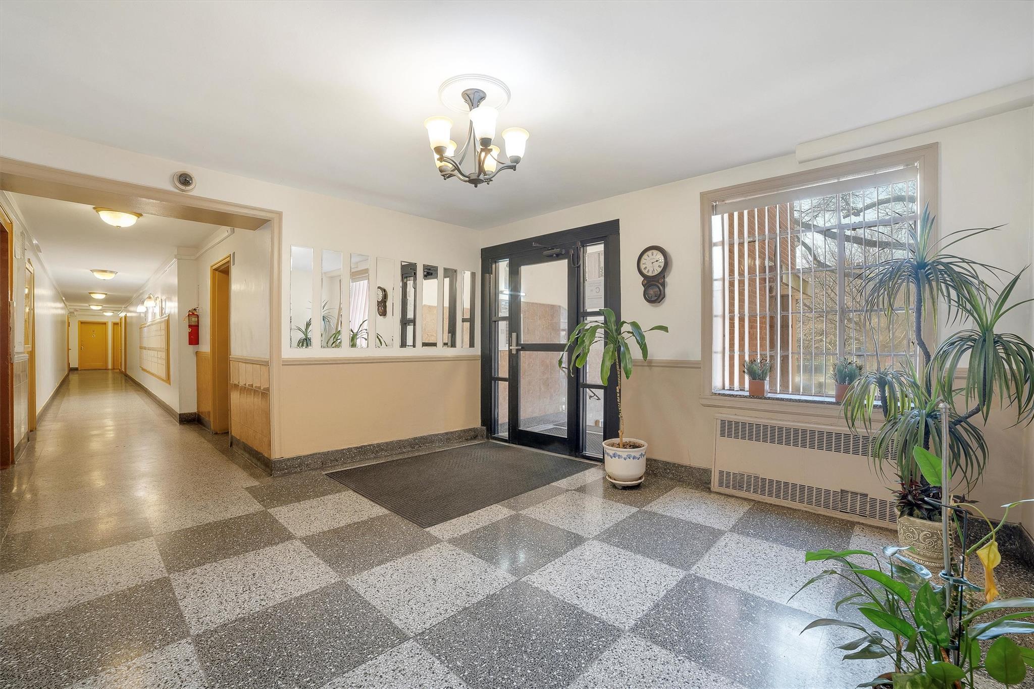 Coop Olinville  Bronx, NY 10467, MLS-837837-4
