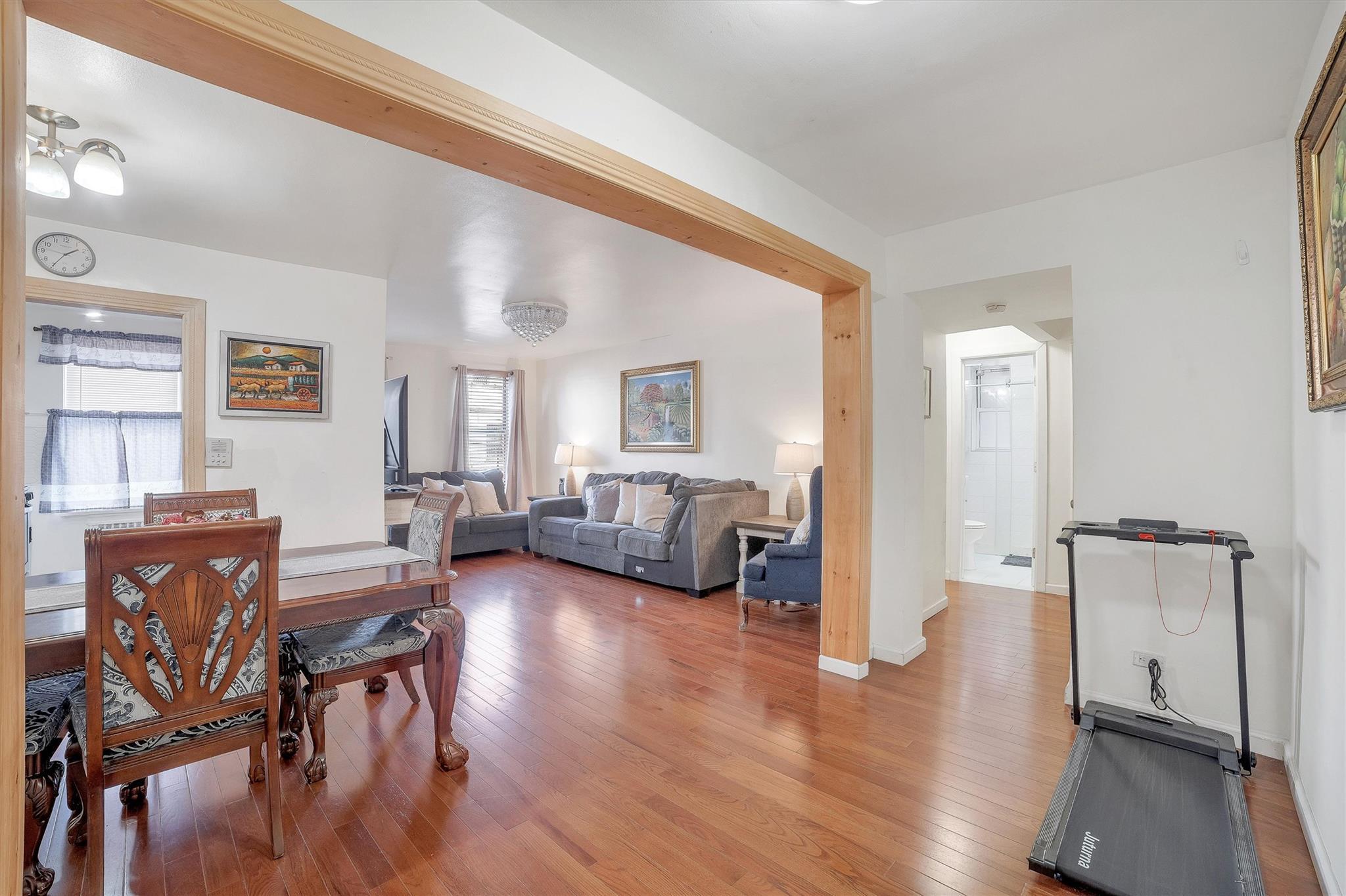 Coop Olinville  Bronx, NY 10467, MLS-837837-6