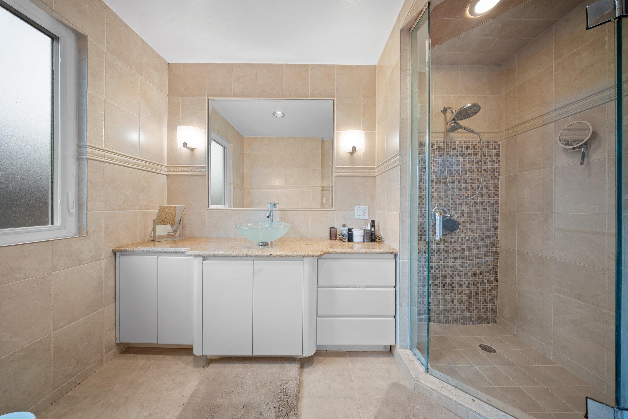 Single Family 211th  Queens, NY 11427, MLS-837854-12