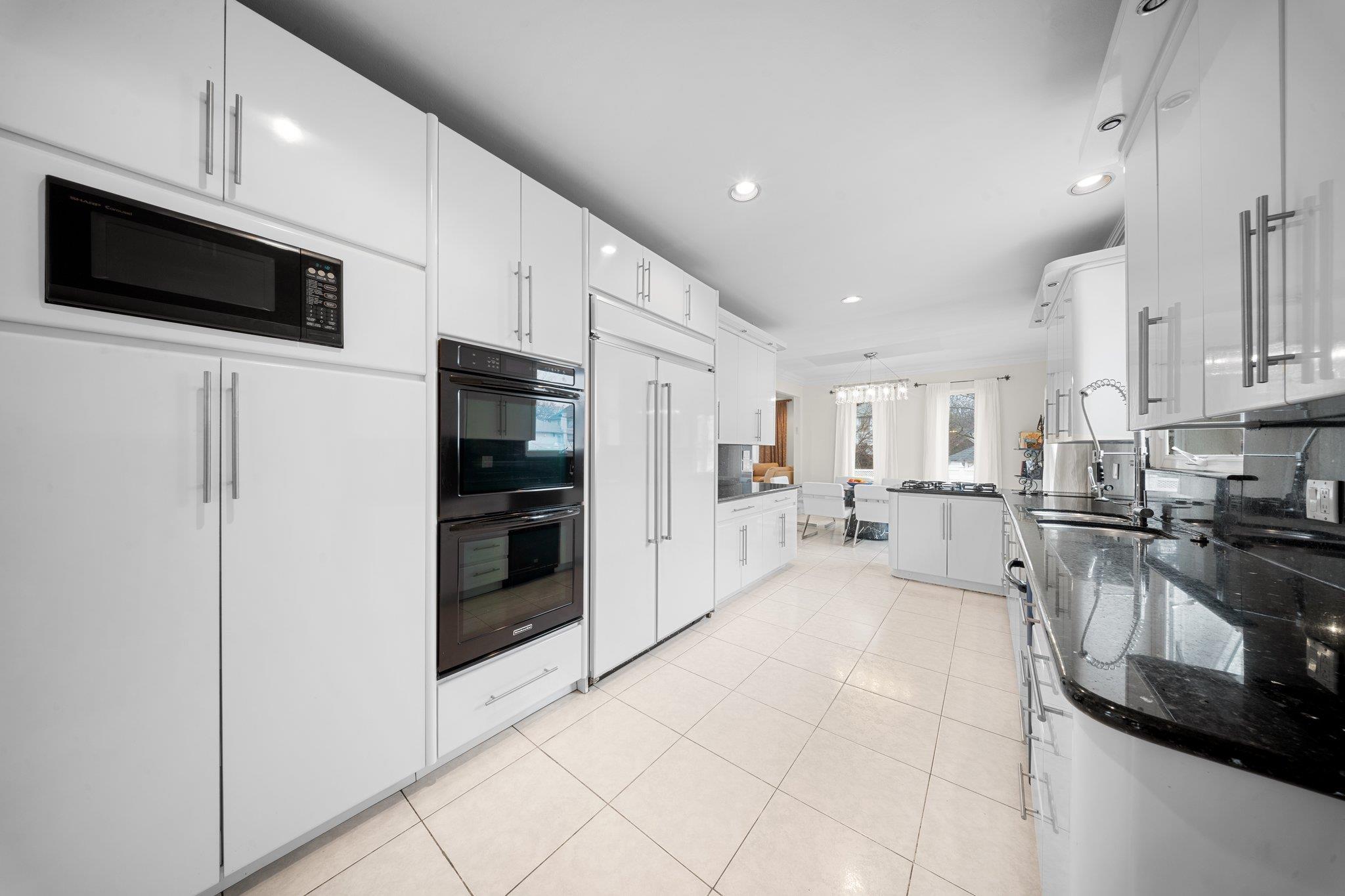 Single Family 211th  Queens, NY 11427, MLS-837854-5