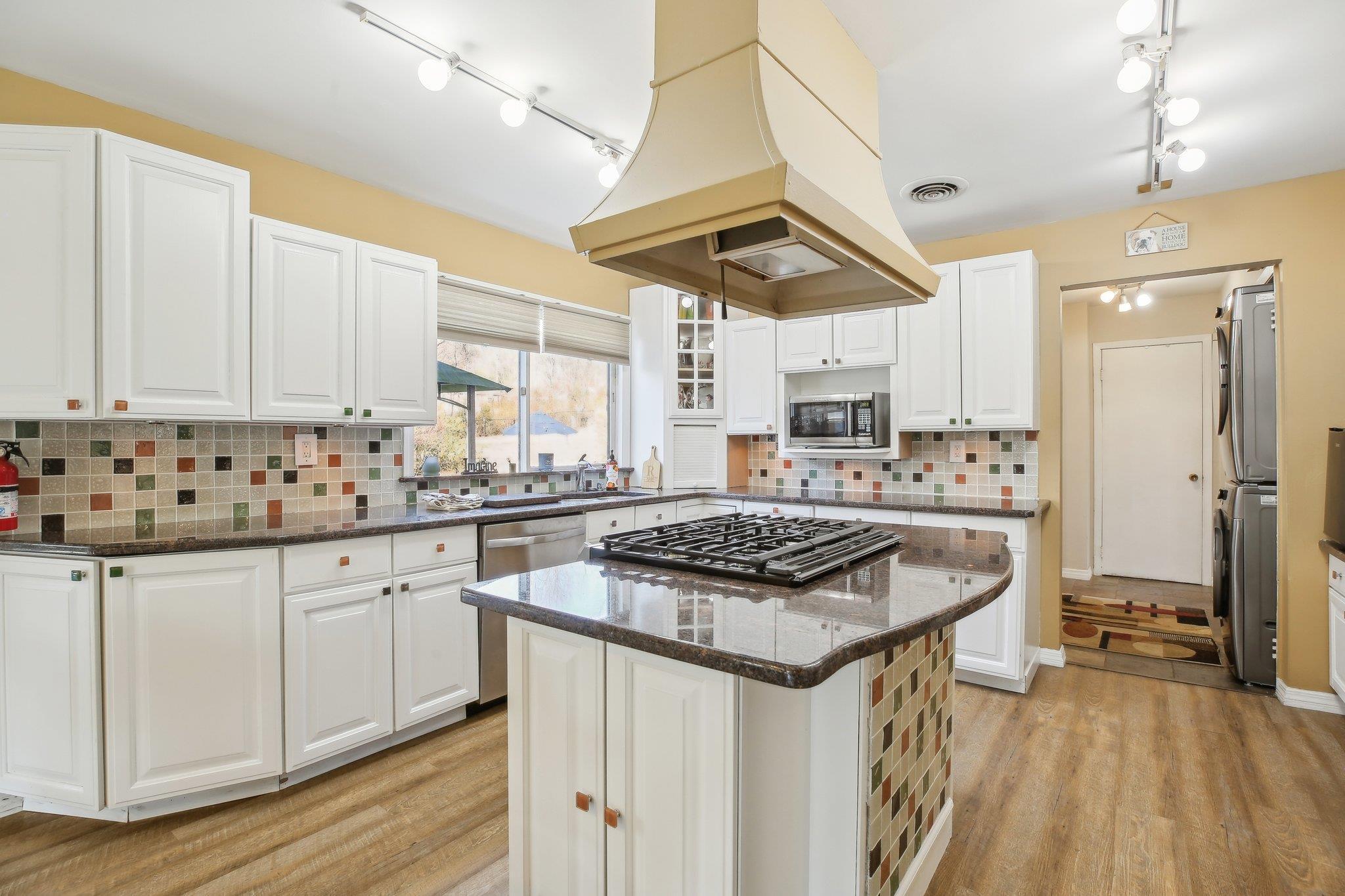 Single Family Rainbow  Rockland County, NY 10956, MLS-837863-14