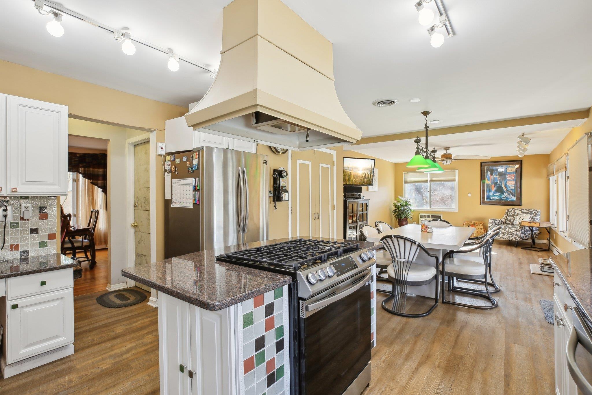 Single Family Rainbow  Rockland County, NY 10956, MLS-837863-16