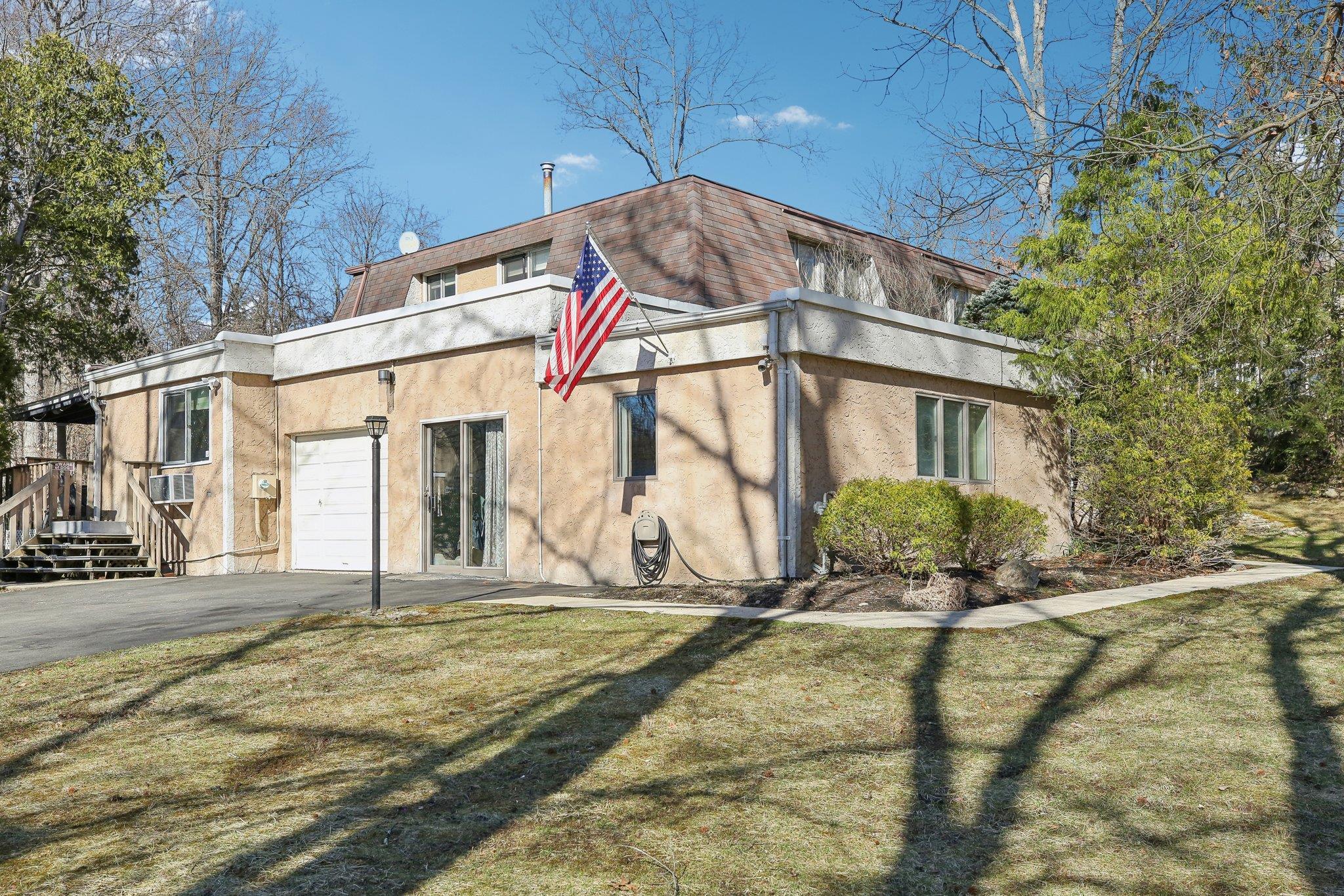 Single Family Rainbow  Rockland County, NY 10956, MLS-837863-3
