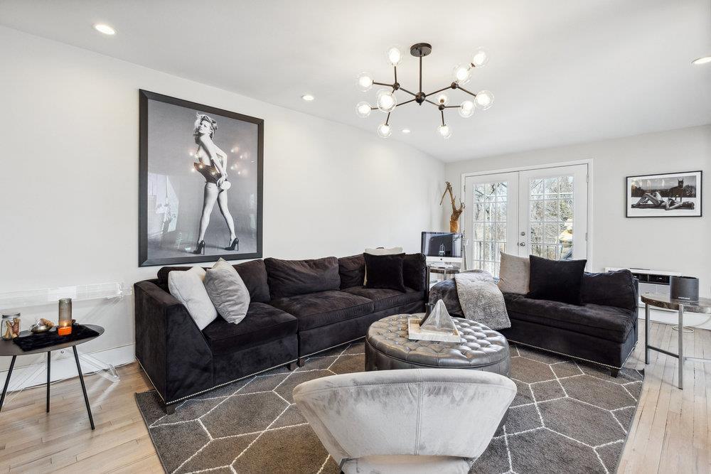 Single Family Waters Edge Drive  Queens, NY 11360, MLS-837872-8