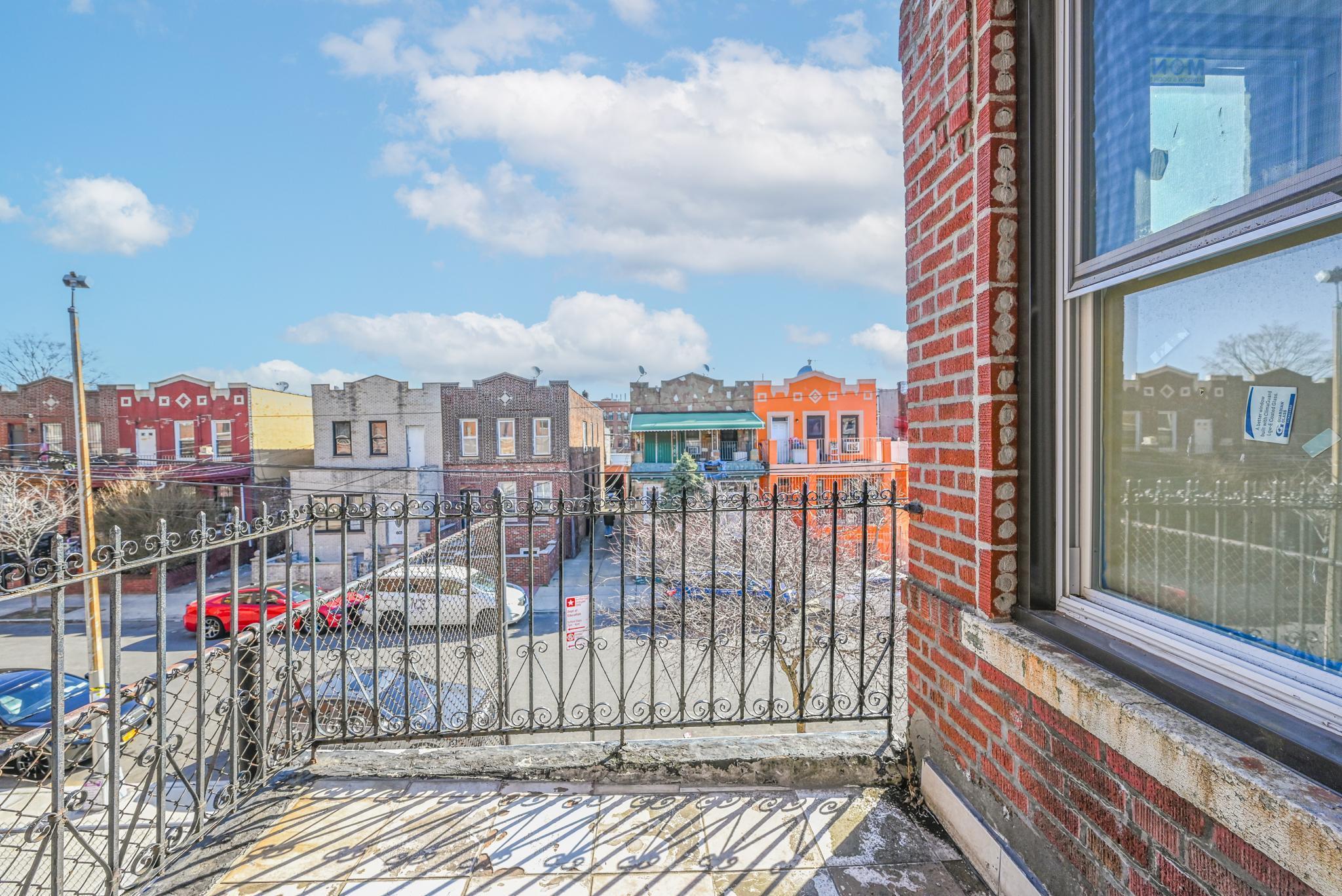 Single Family Sheffield  Brooklyn, NY 11208, MLS-837880-27