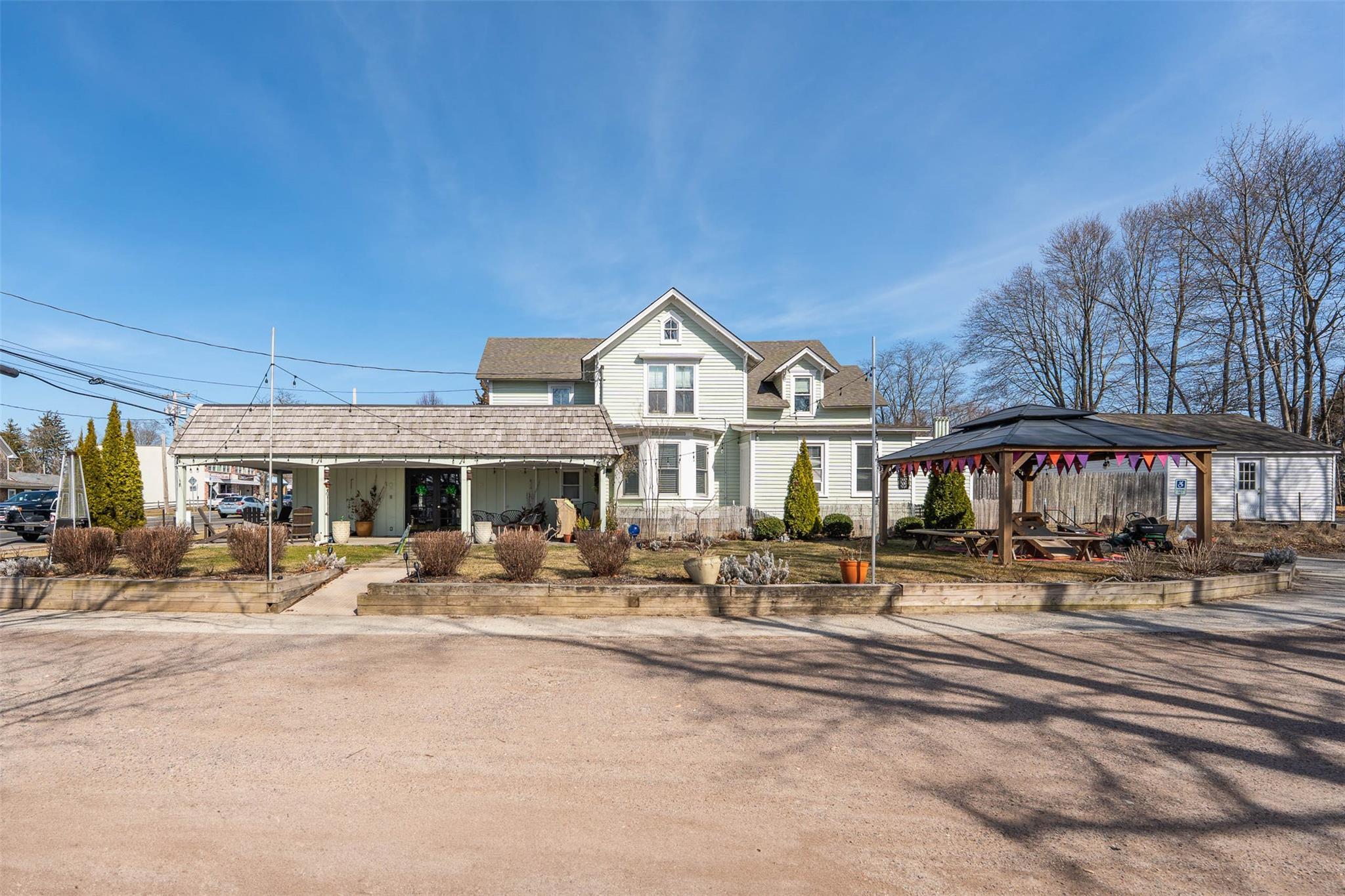 Single Family Main Rd Suffolk County, NY 11952, MLS-837910-14