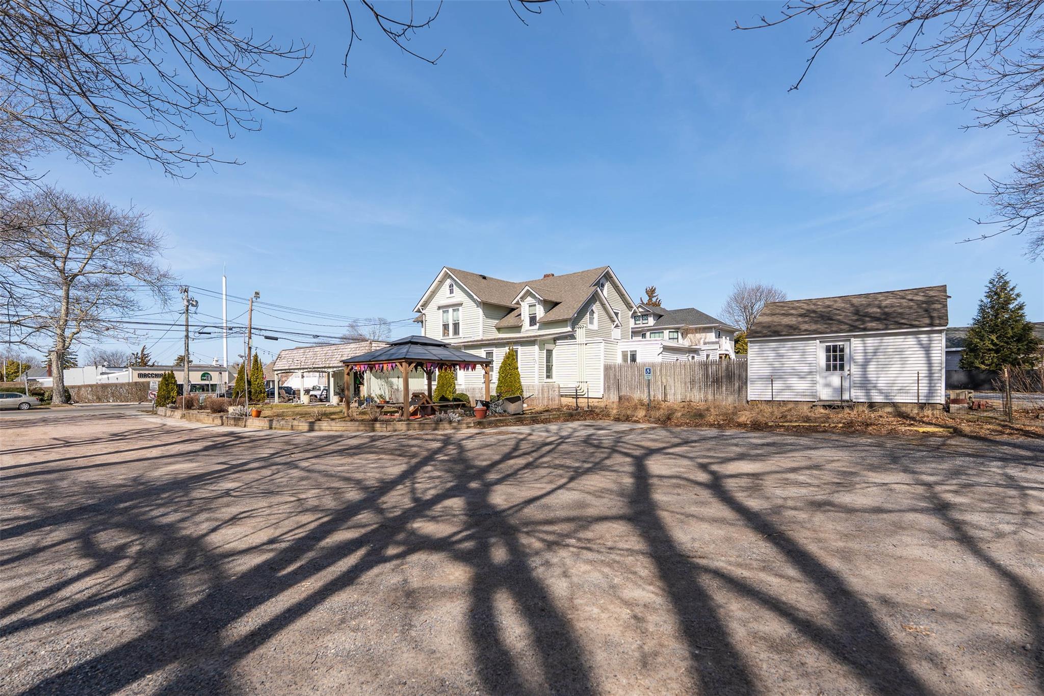 Single Family Main Rd Suffolk County, NY 11952, MLS-837910-15