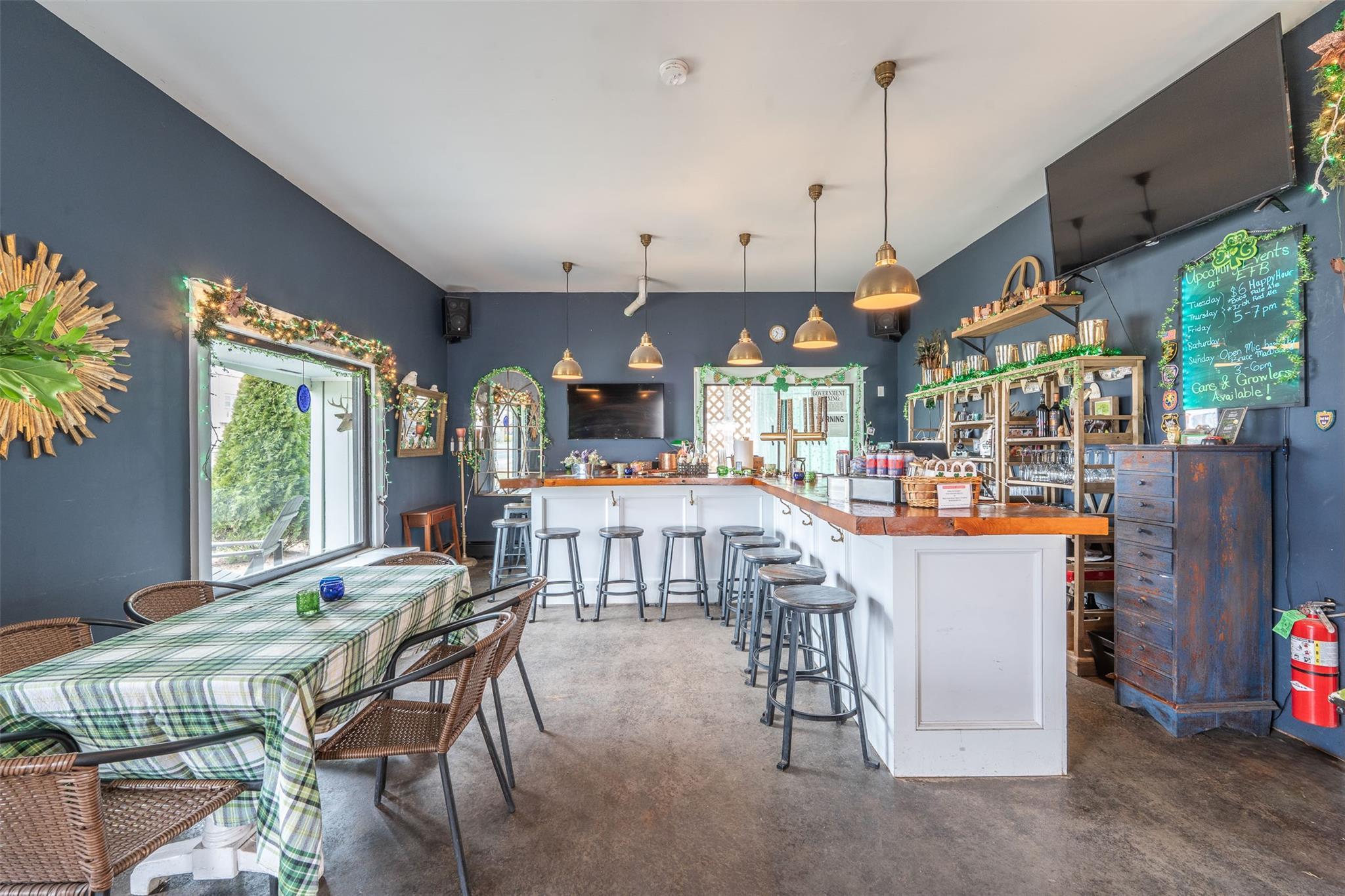 Single Family Main Rd Suffolk County, NY 11952, MLS-837910-18