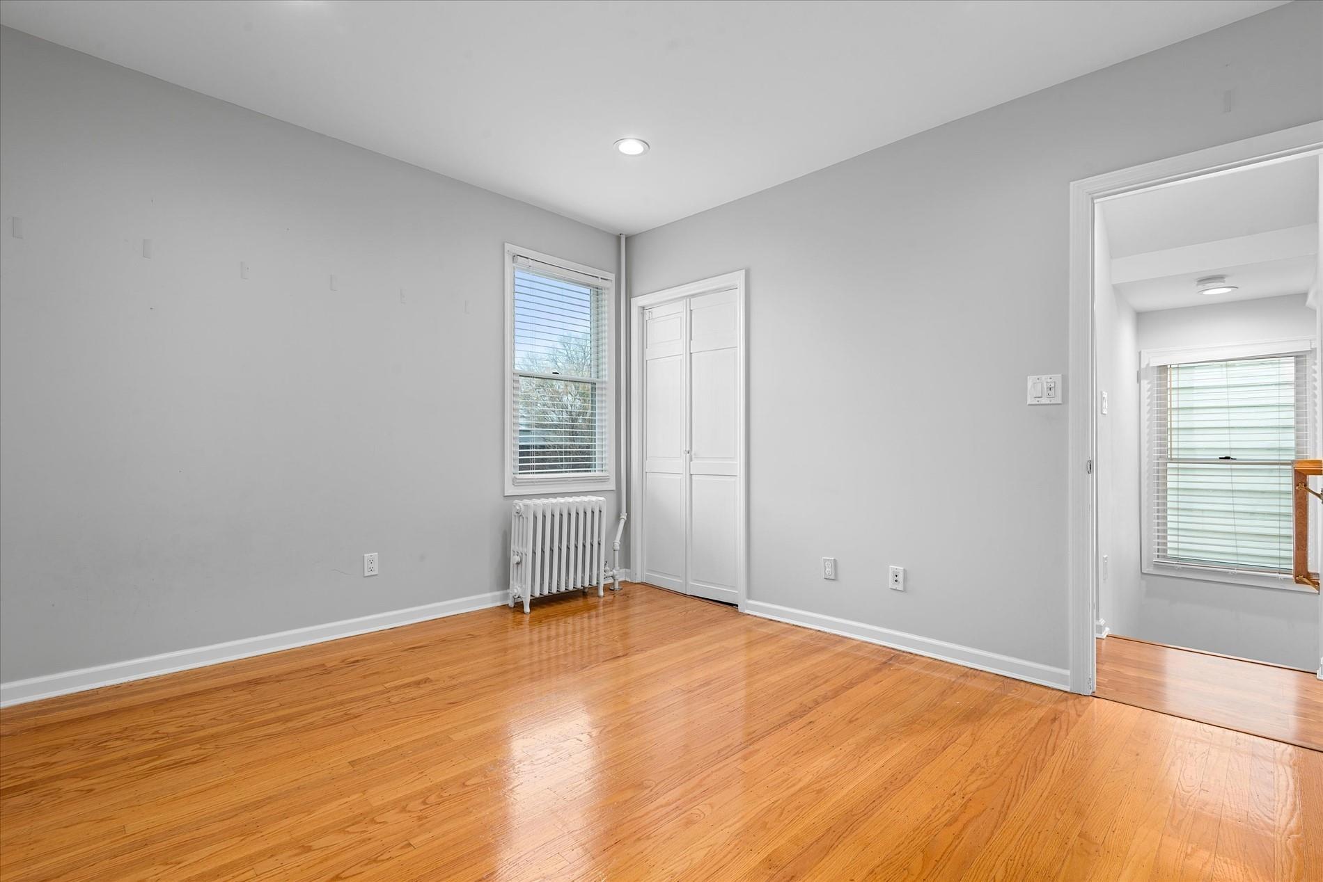 Single Family Aubrey  Queens, NY 11385, MLS-837919-16