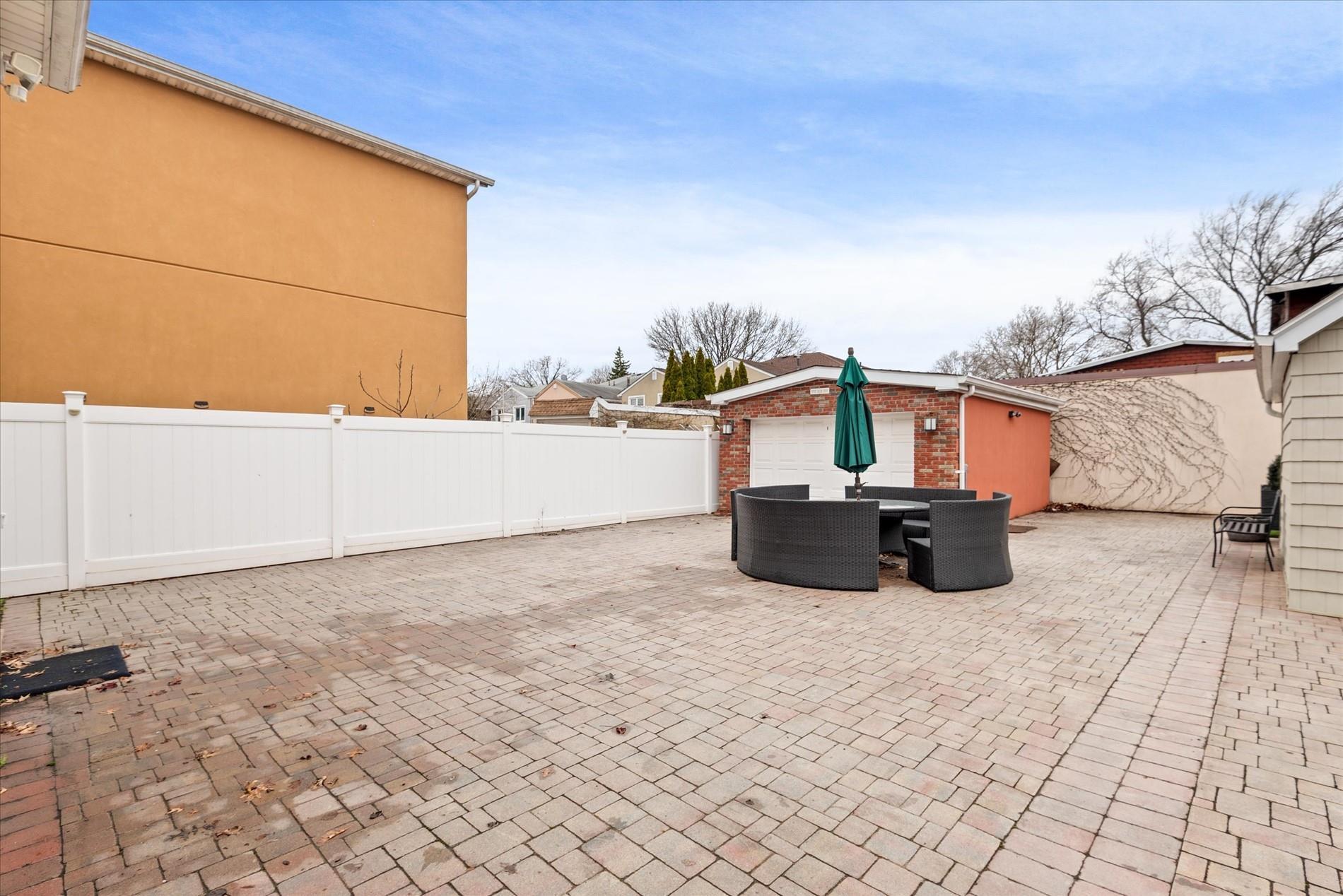 Single Family Aubrey  Queens, NY 11385, MLS-837919-6