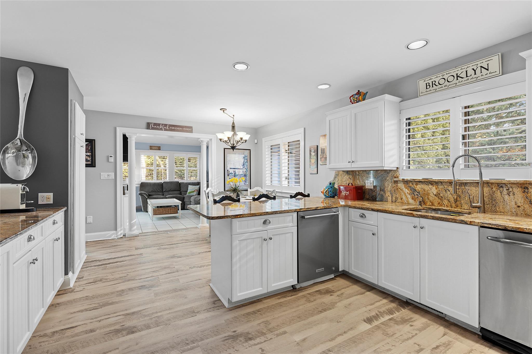 Single Family Country  Suffolk County, NY 11977, MLS-837927-10