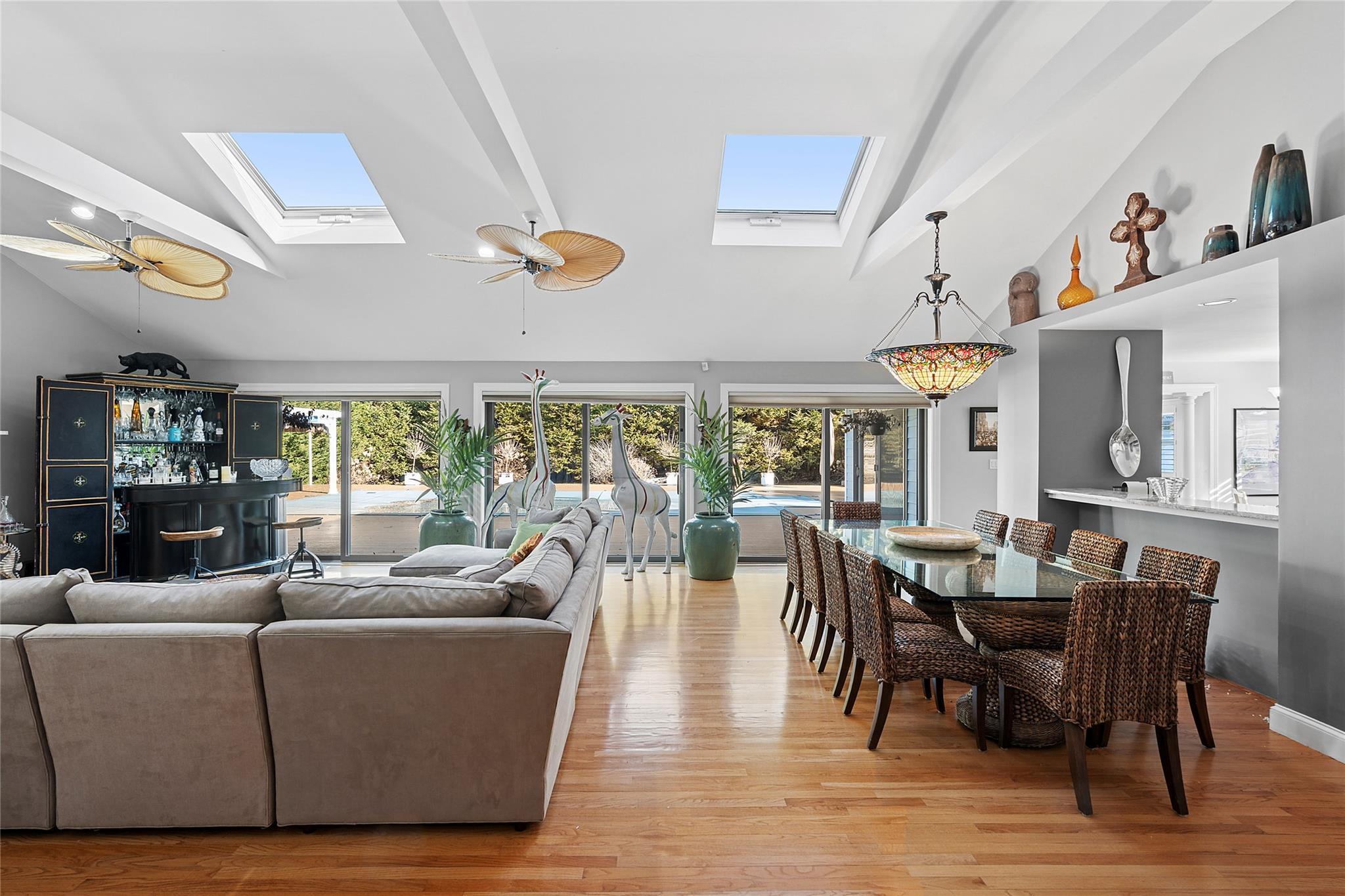Single Family Country  Suffolk County, NY 11977, MLS-837927-7