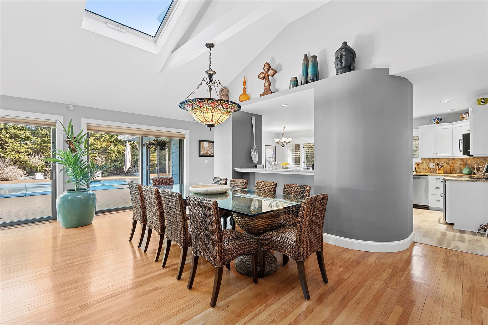 Single Family Country  Suffolk County, NY 11977, MLS-837927-9