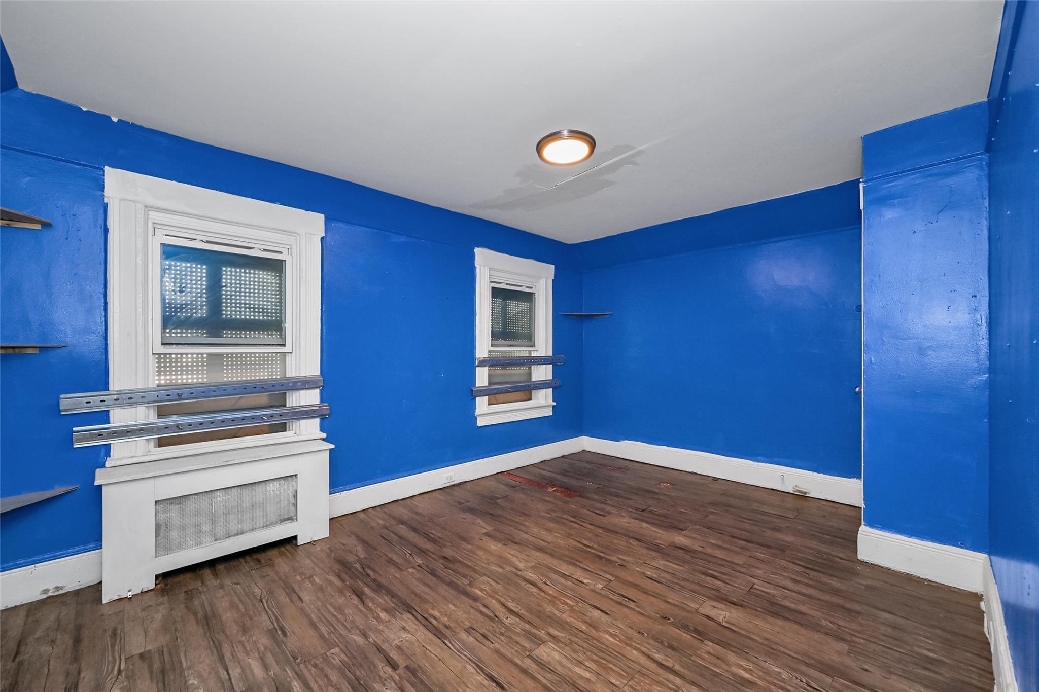 Single Family Park  Nassau County, NY 11575, MLS-837929-10