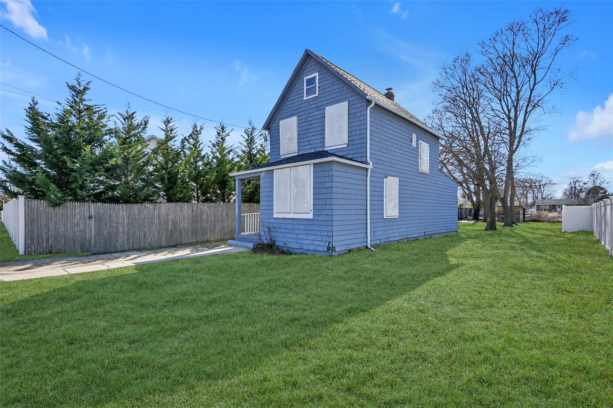 Single Family Park  Nassau County, NY 11575, MLS-837929-2
