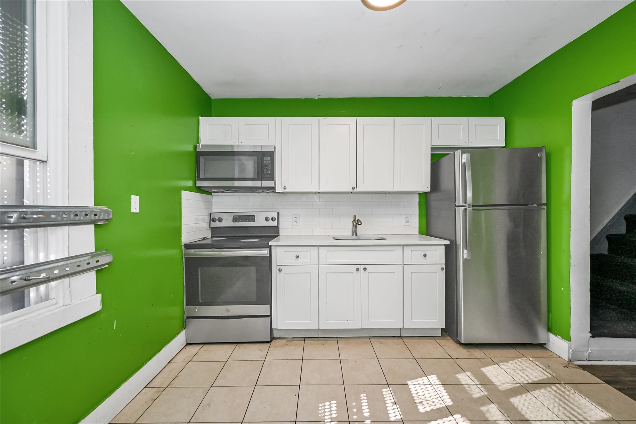Single Family Park  Nassau County, NY 11575, MLS-837929-8