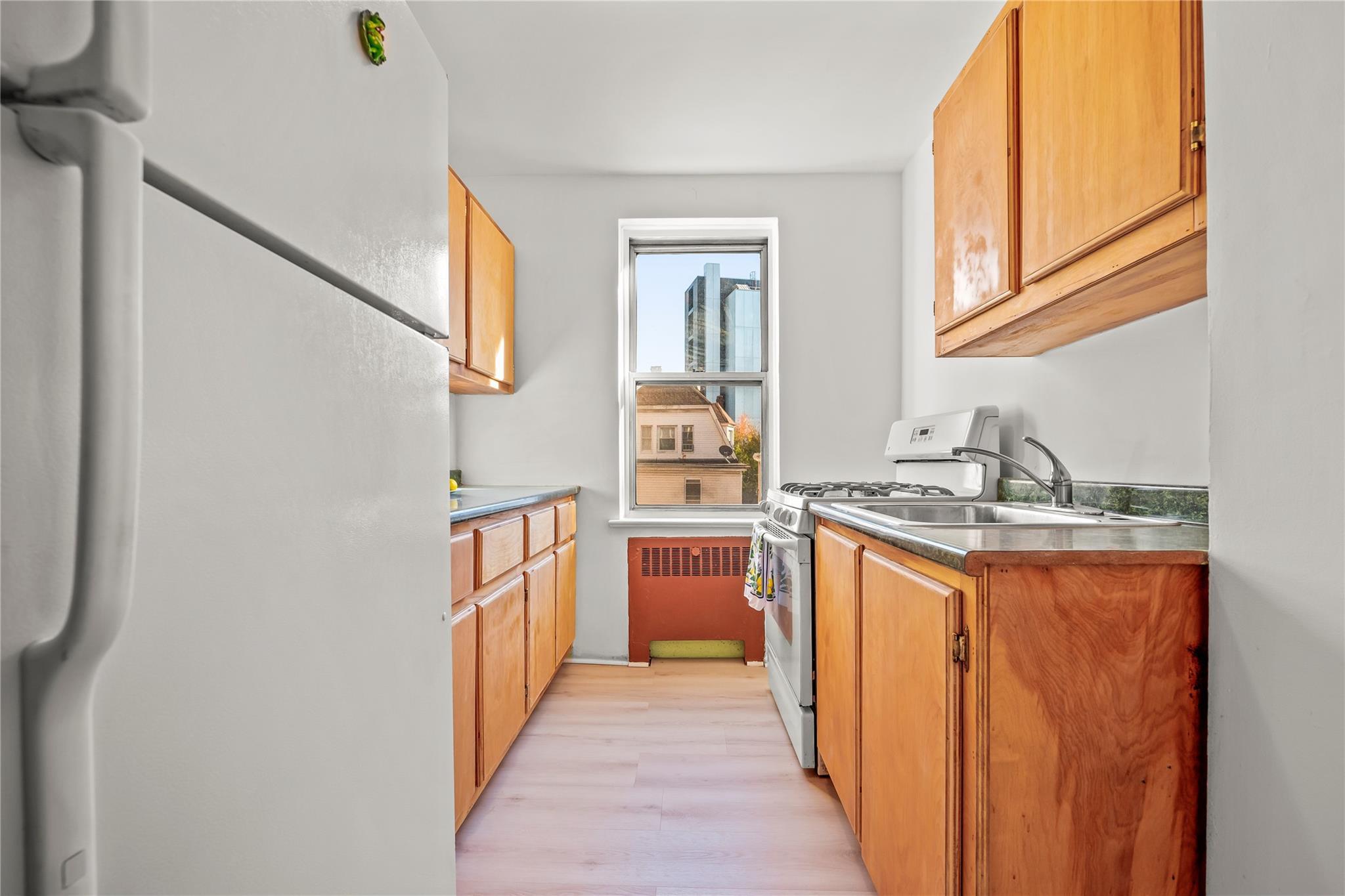Coop Kingsbridge  Bronx, NY 10463, MLS-837930-4