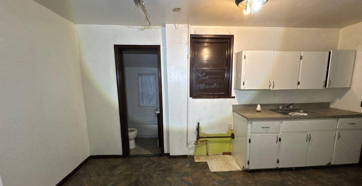 Single Family 93rd  Queens, NY 11423, MLS-837961-7