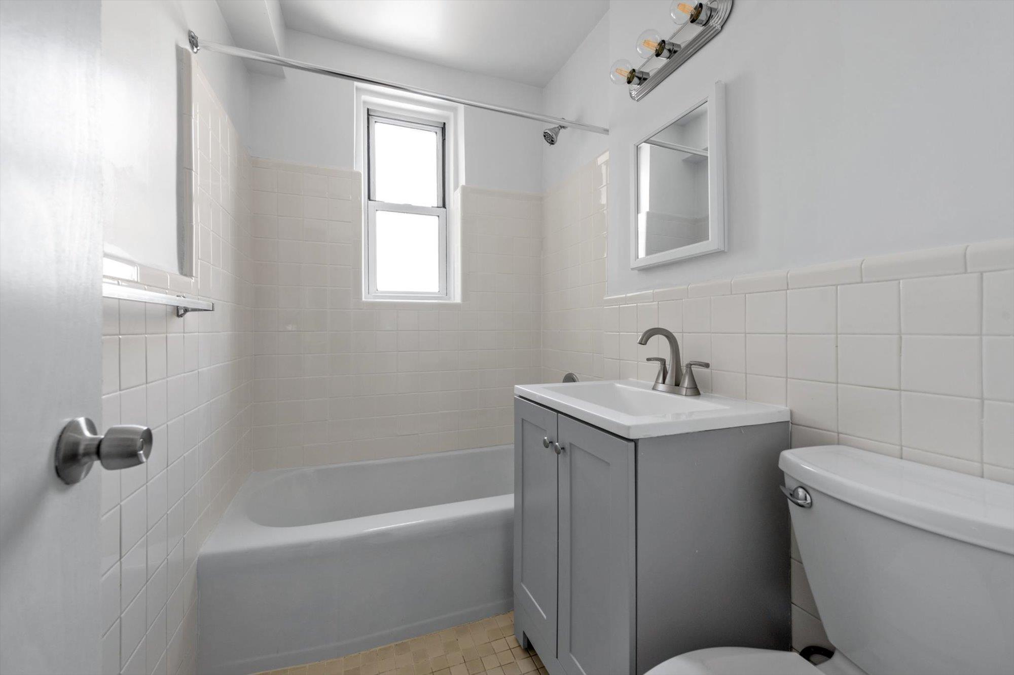 Coop Holland  Bronx, NY 10462, MLS-837989-12
