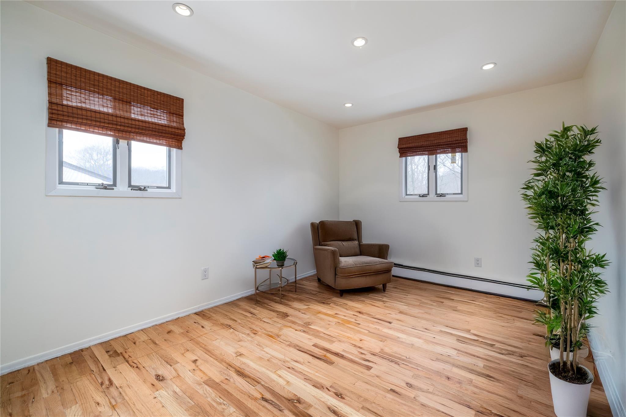 Single Family Bowman  Suffolk County, NY 11754, MLS-838004-10