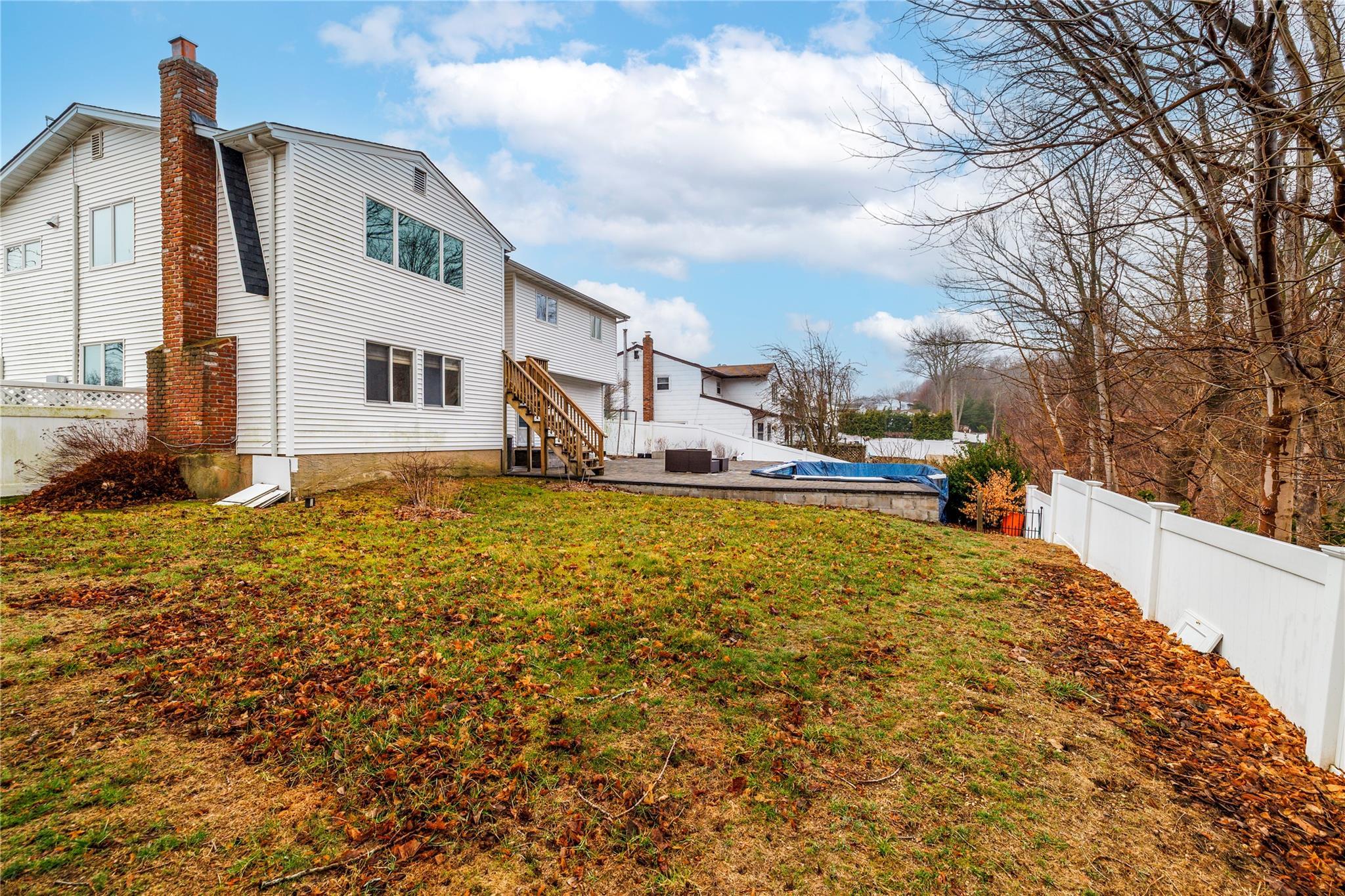 Single Family Bowman  Suffolk County, NY 11754, MLS-838004-16