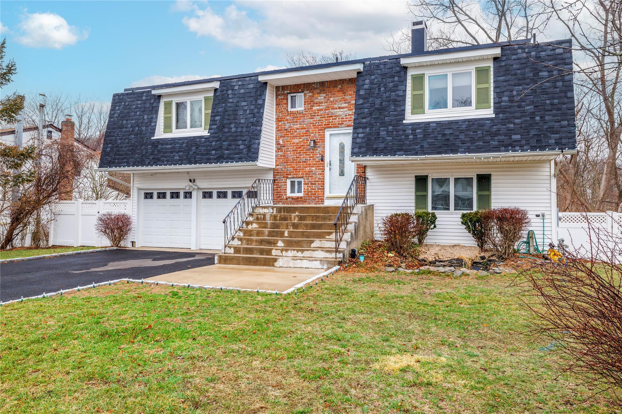 Single Family Bowman  Suffolk County, NY 11754, MLS-838004-3