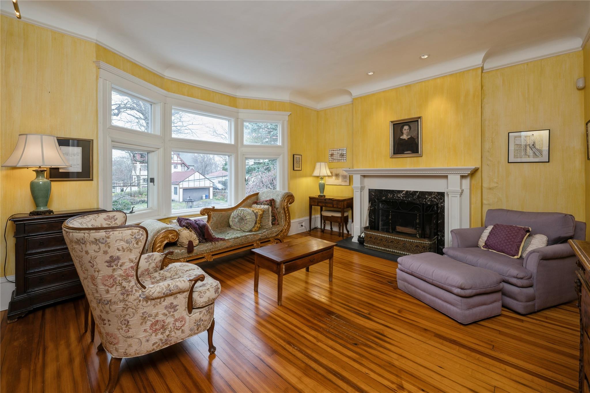 Single Family Hillcrest  Westchester County, NY 10705, MLS-838031-12